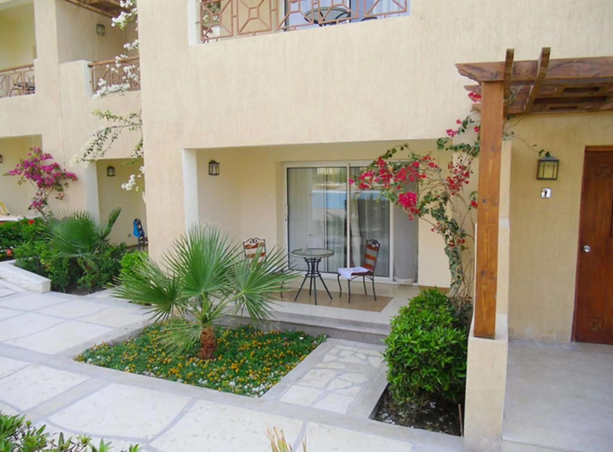 Facade/entrance in Imperial Shams Abu Soma