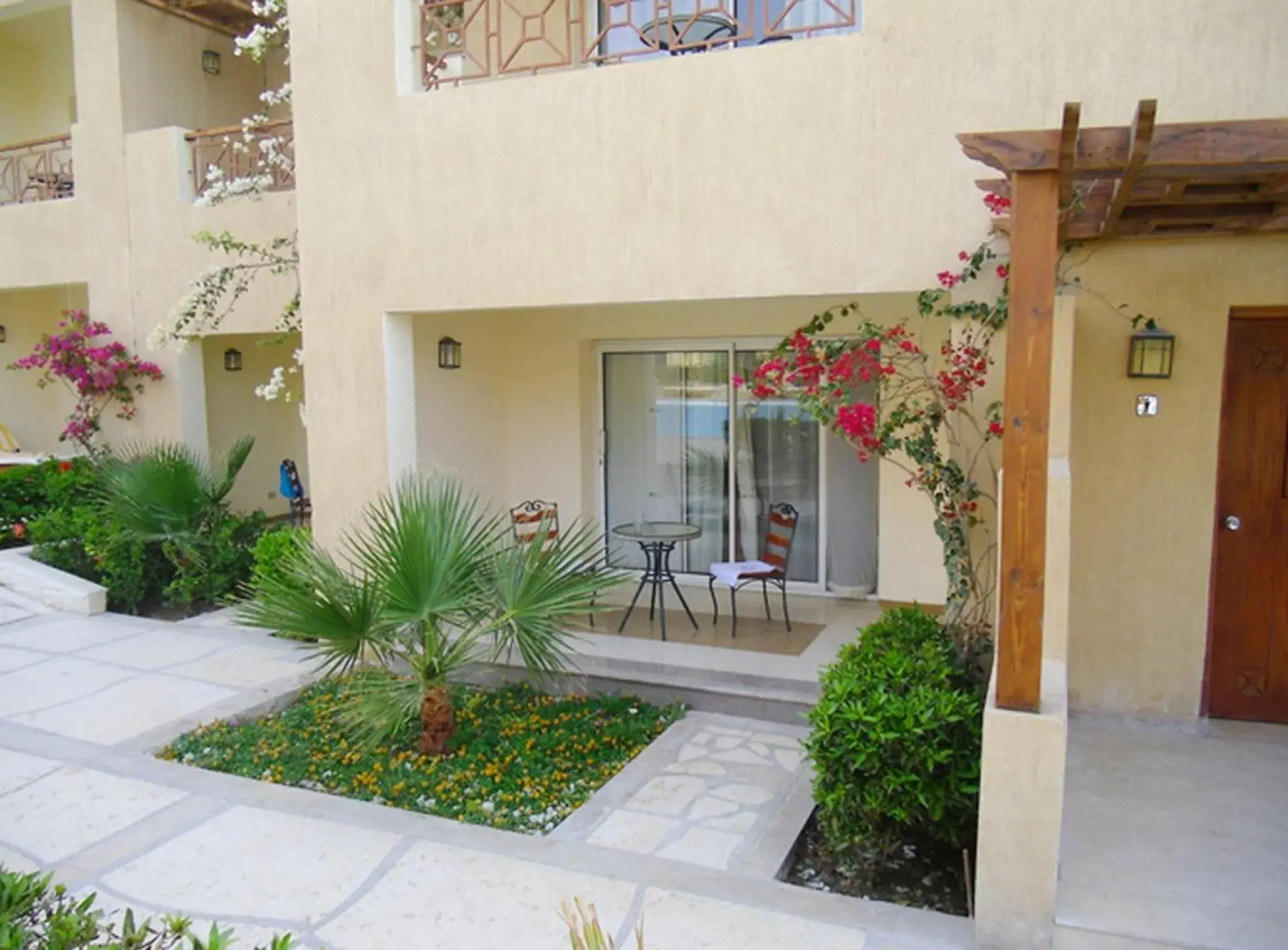 Facade/entrance in Imperial Shams Abu Soma Facade/entrance in Imperial Shams Abu Soma