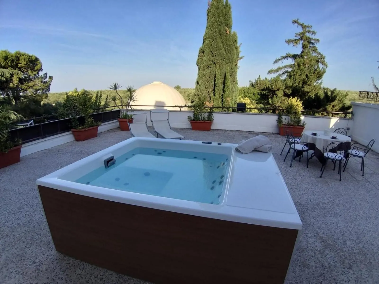 Hot Tub in Villa delle Querce Resort