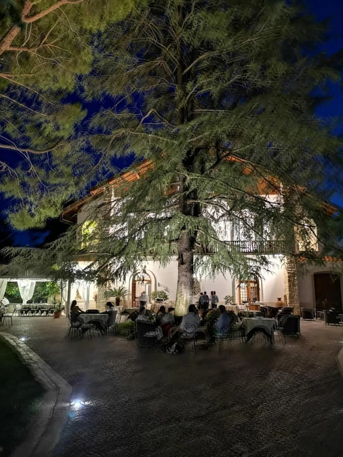 Restaurant/places to eat in Villa delle Querce Resort