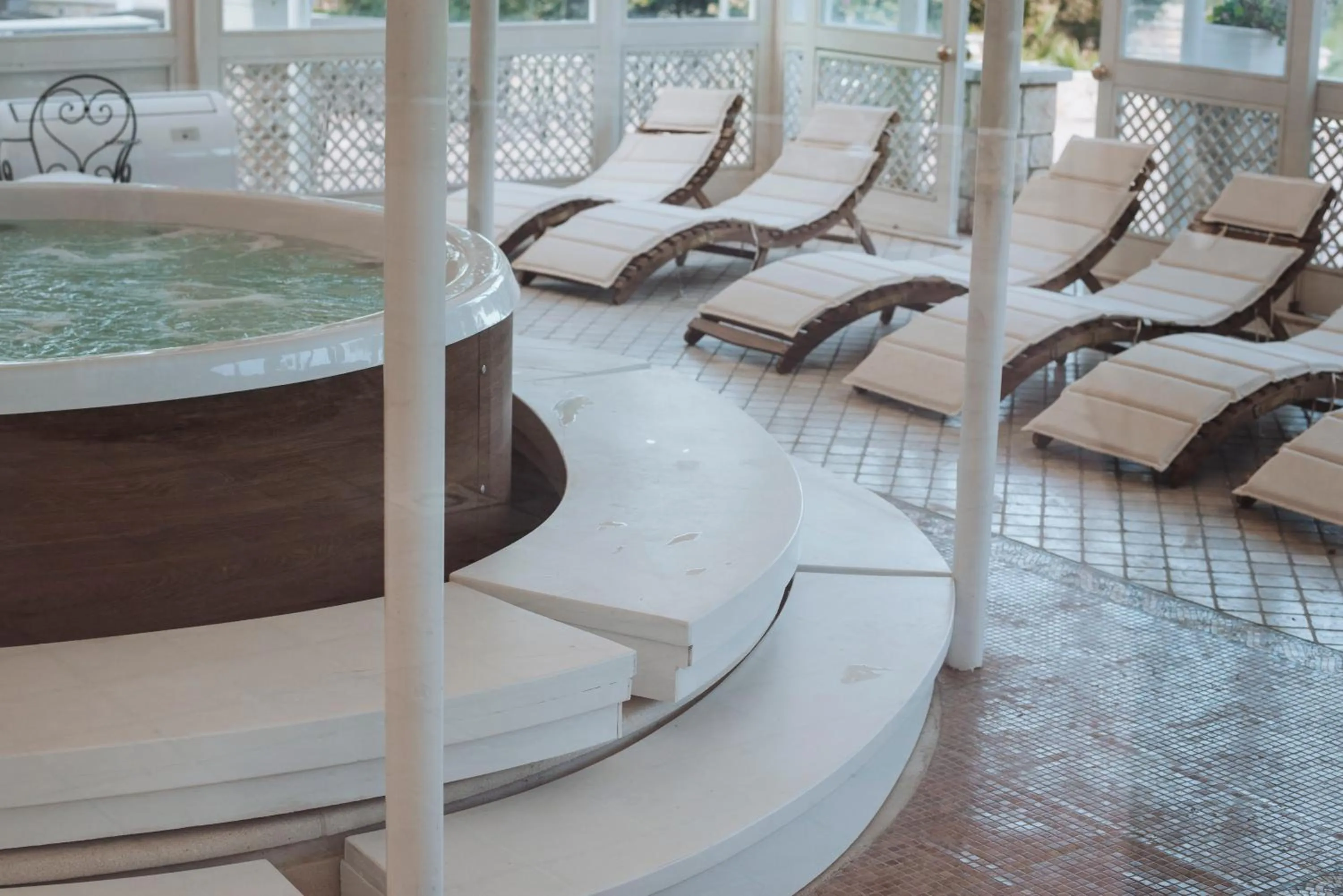 Hot Tub in Villa delle Querce Resort