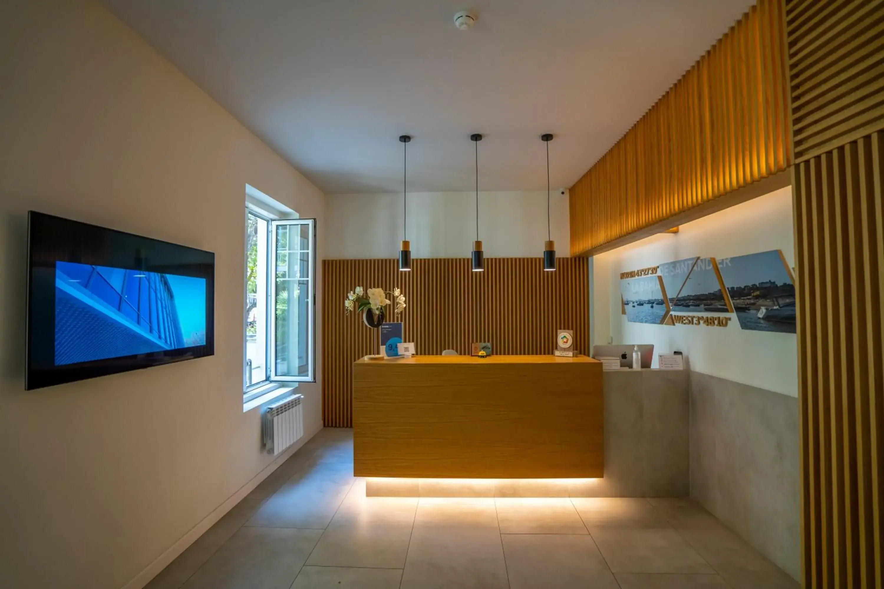 Lobby or reception in Sercotel El Balcón de la Bahía Suites Lobby or reception in Sercotel El Balcón de la Bahía Suites