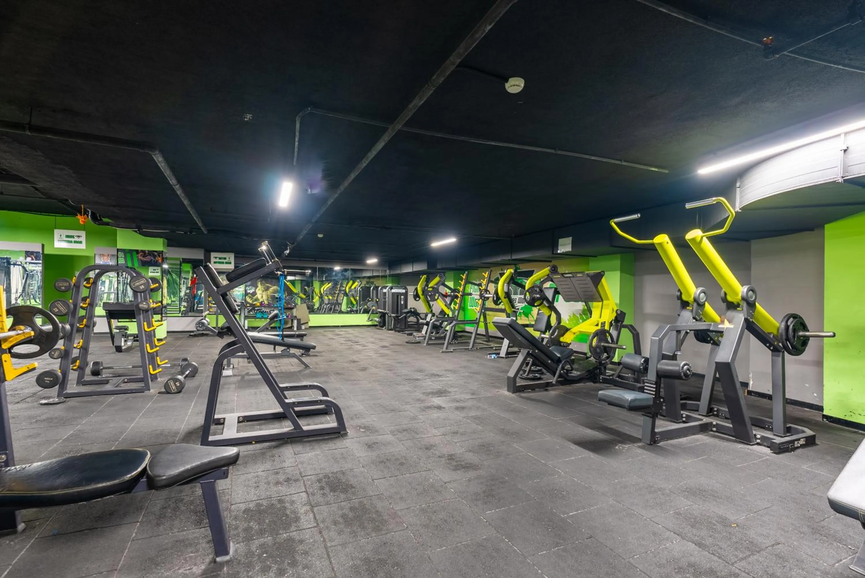 Fitness centre/facilities in Valens Hotel Downtown