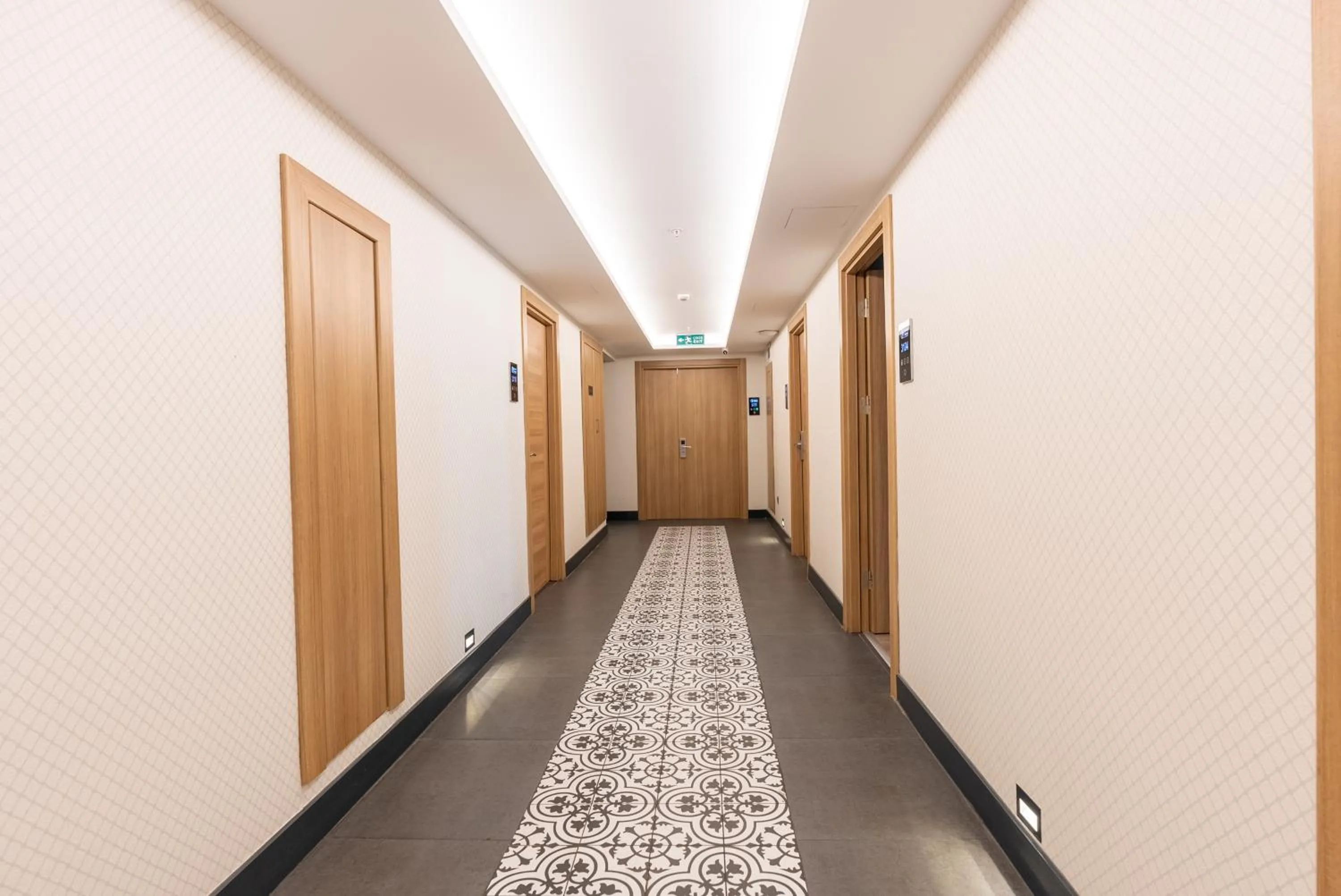 Property building in Valens Hotel Downtown