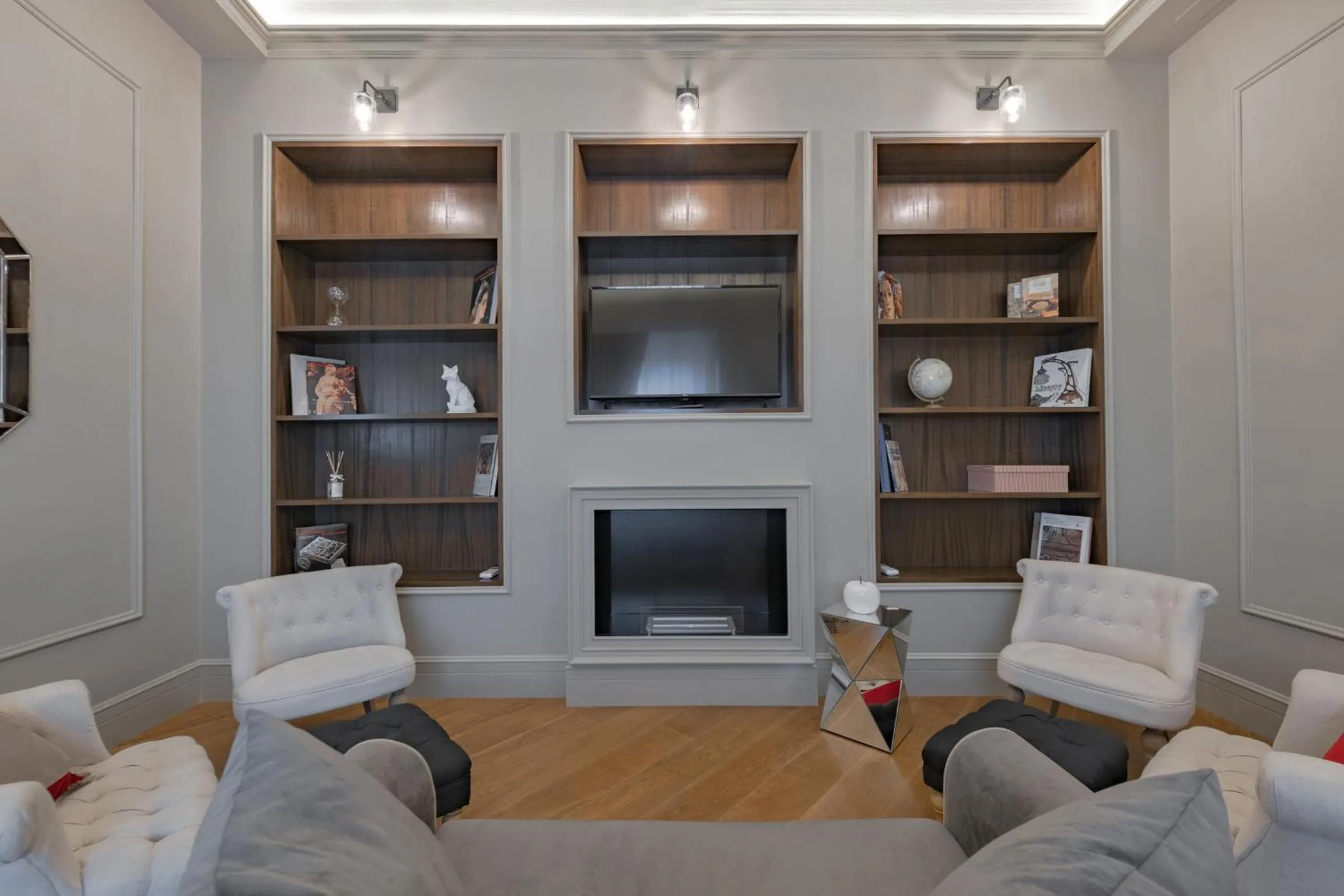 Apartments Florence - Teatro Luxury