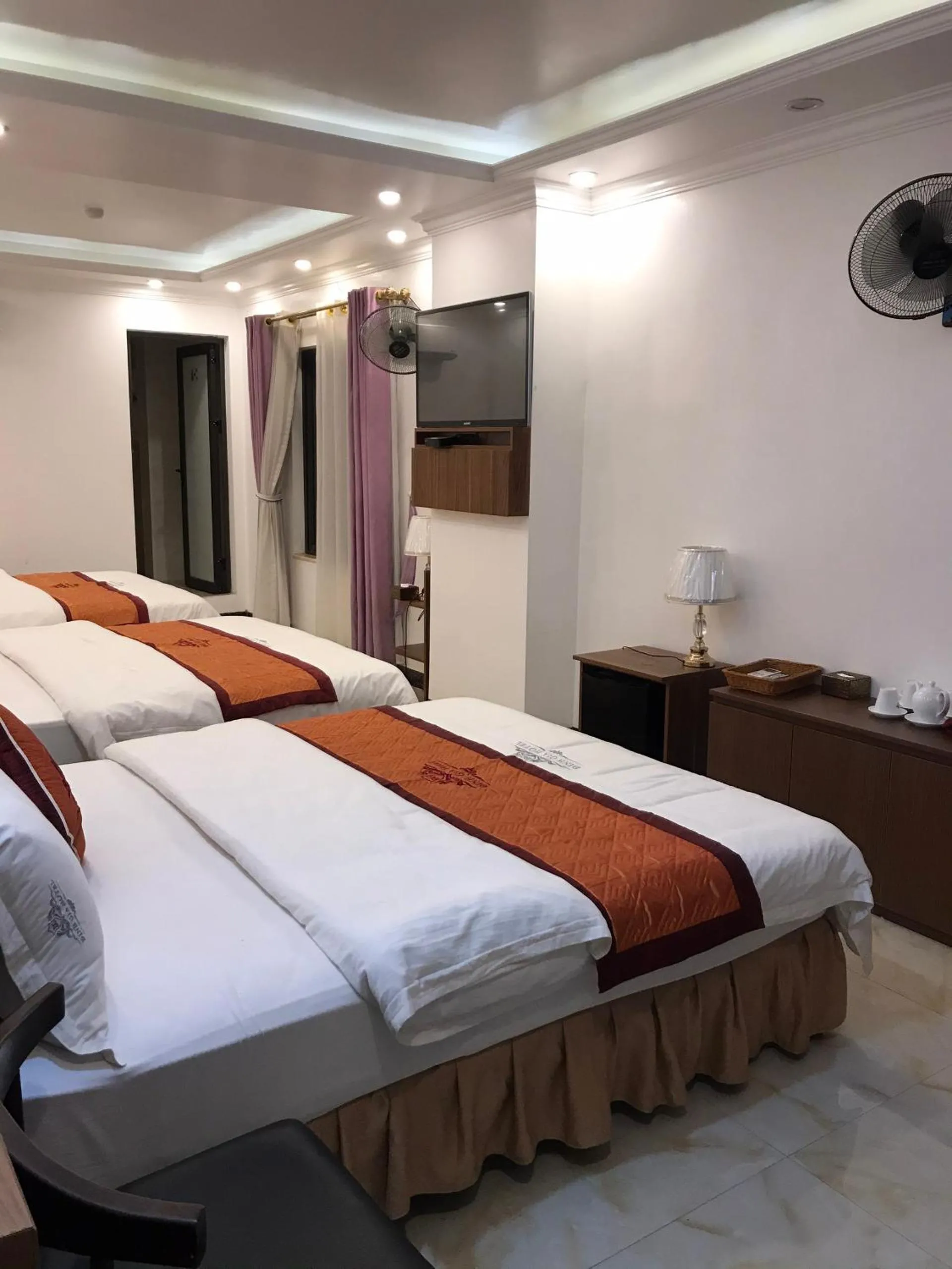 Bed in Đinh Gia Hotel
