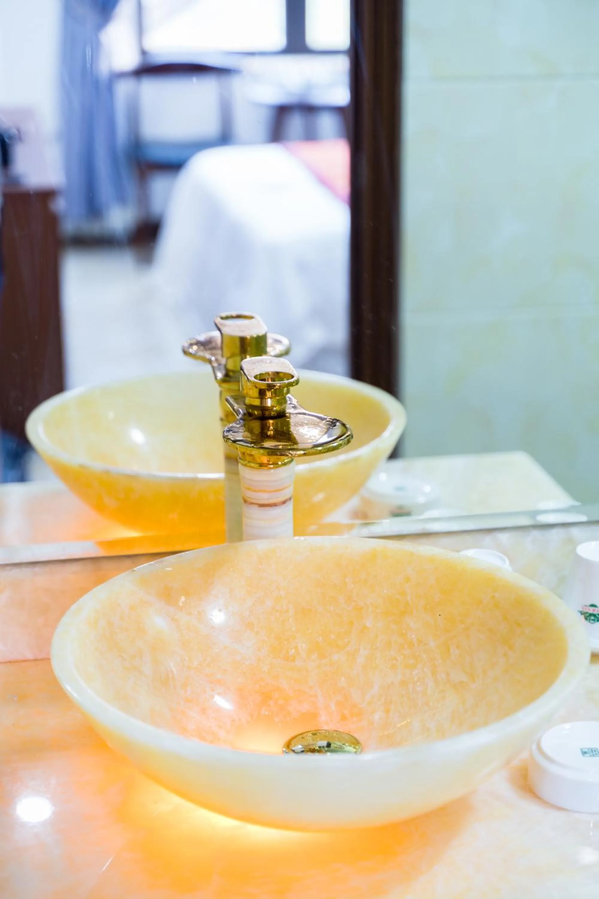 Toilet, Bed in Đinh Gia Hotel