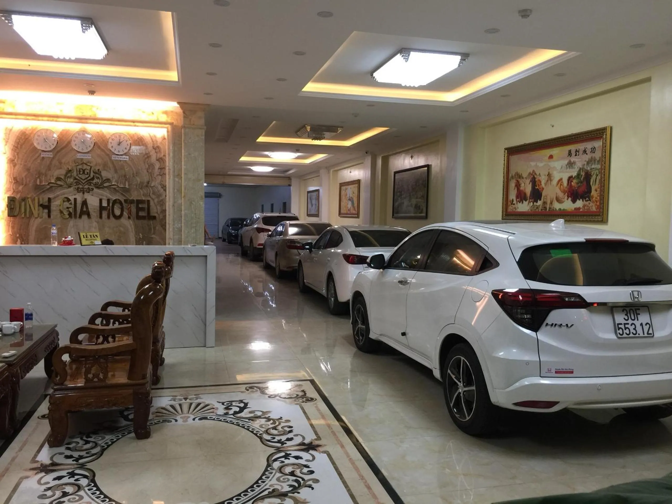 Property building in Đinh Gia Hotel