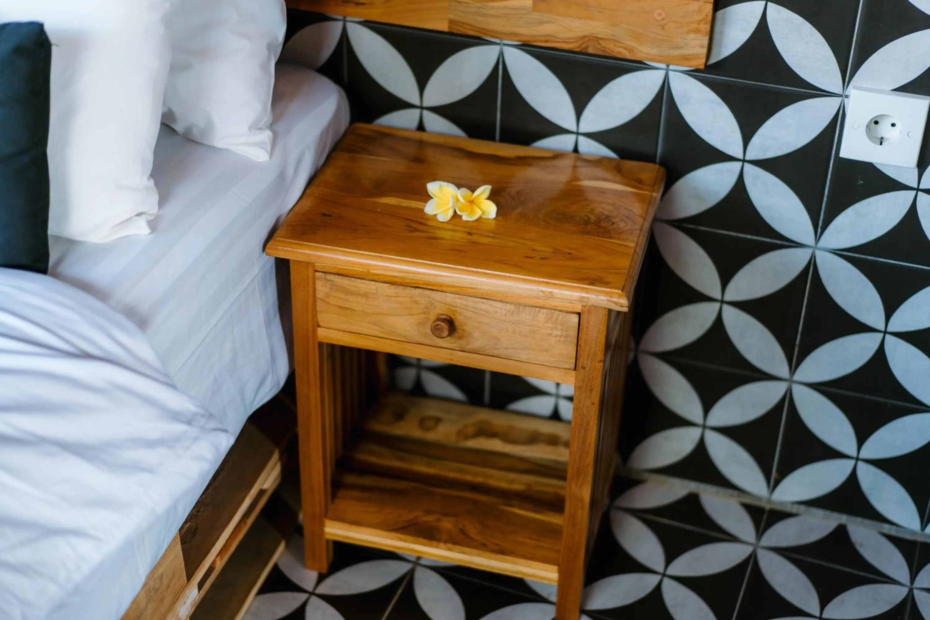 Bed in Dedeane Hotel & Yoga Retreat