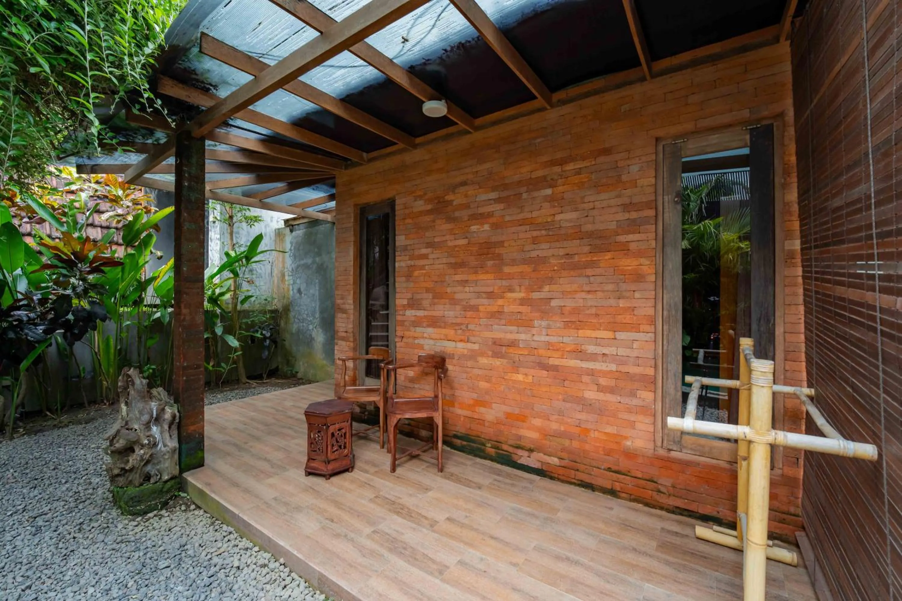 Dedeane Hotel & Yoga Retreat