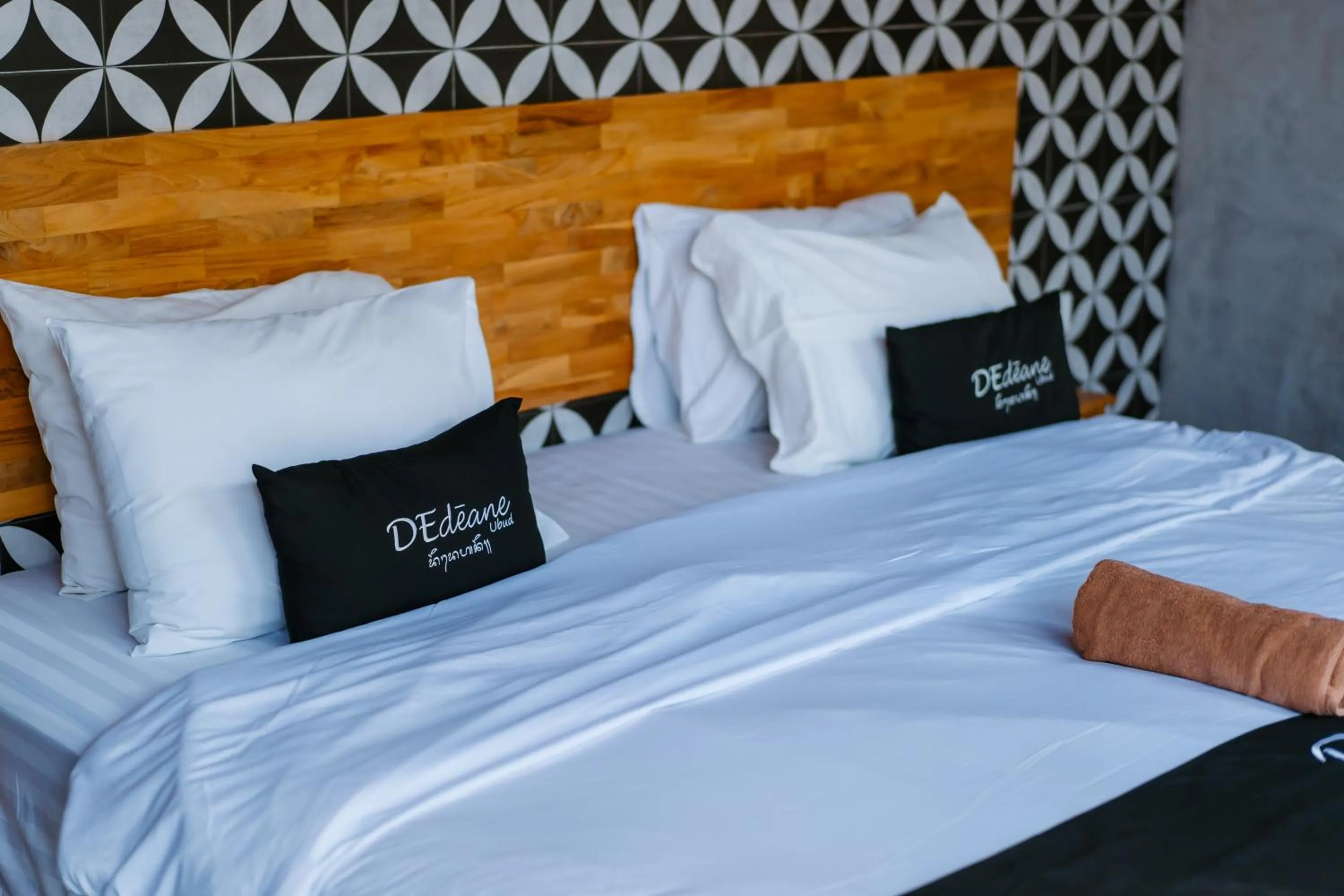 Bed in Dedeane Hotel & Yoga Retreat