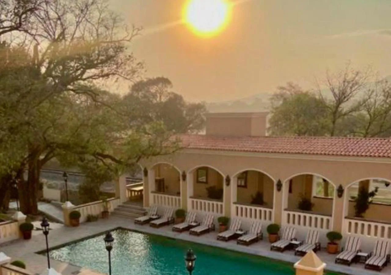 Property building in Villa Antigua