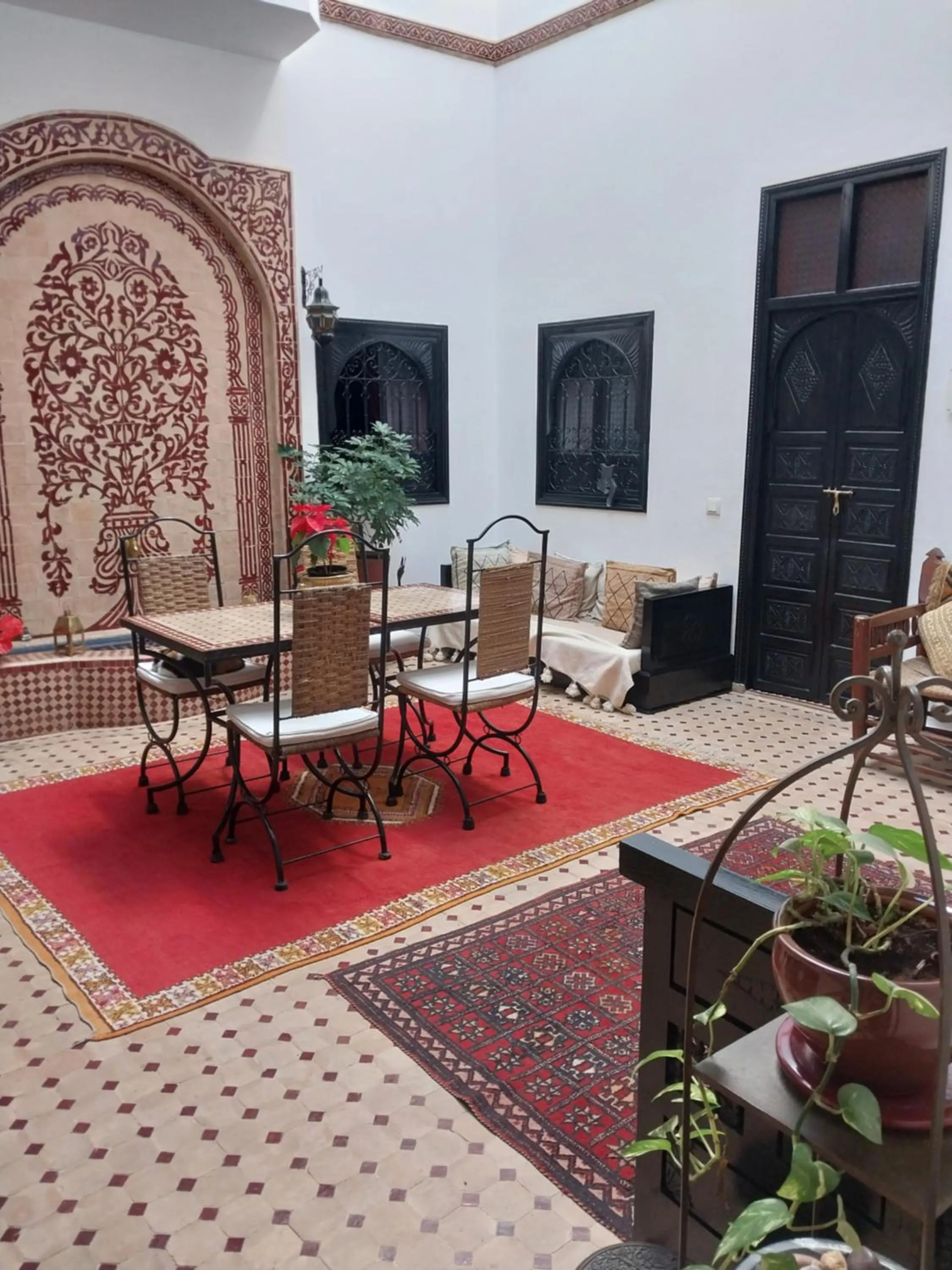Patio in Riad Dar Zampa