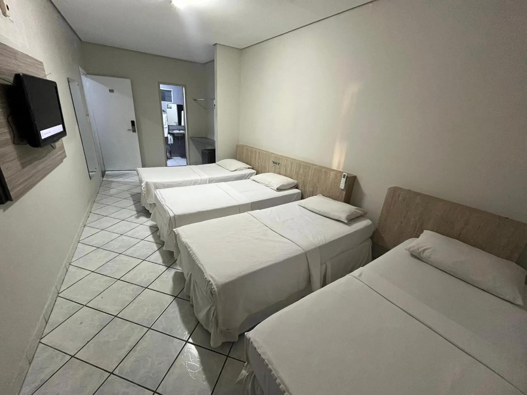 Photo of the whole room, Bed in Águas Palace Hotel