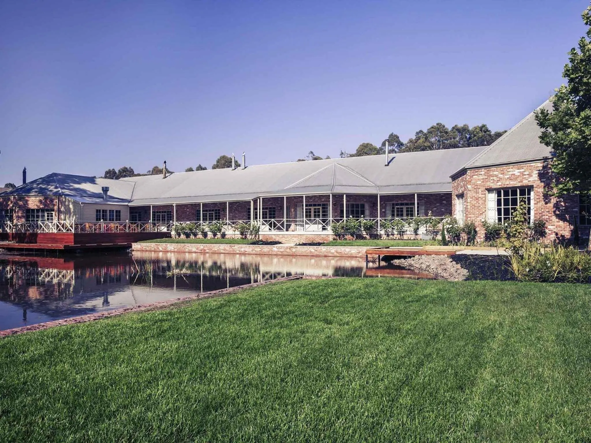 wedding in Mercure Ballarat Hotel & Convention Centre