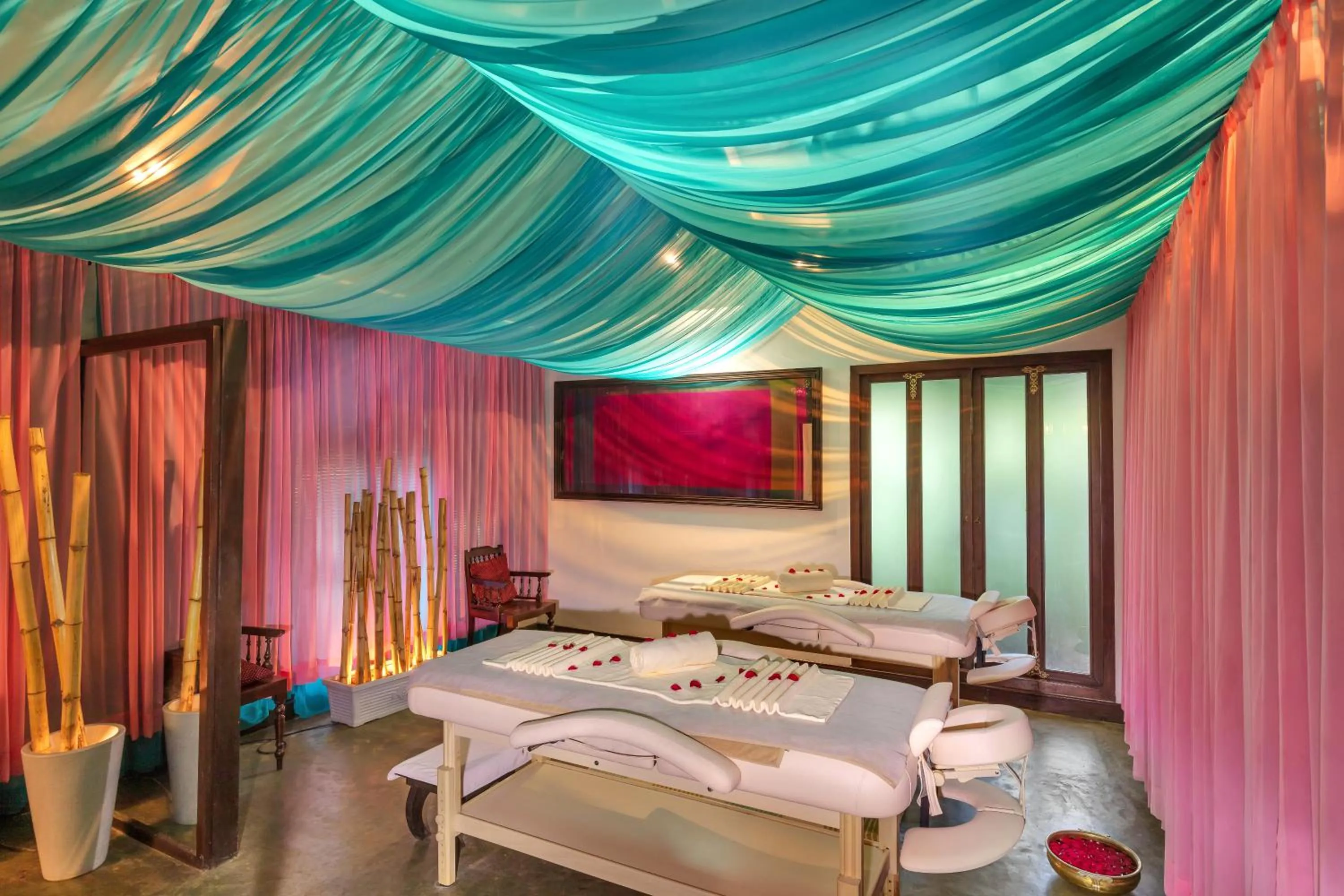 Spa and wellness centre/facilities, Bed in Club Mahindra Madikeri, Coorg