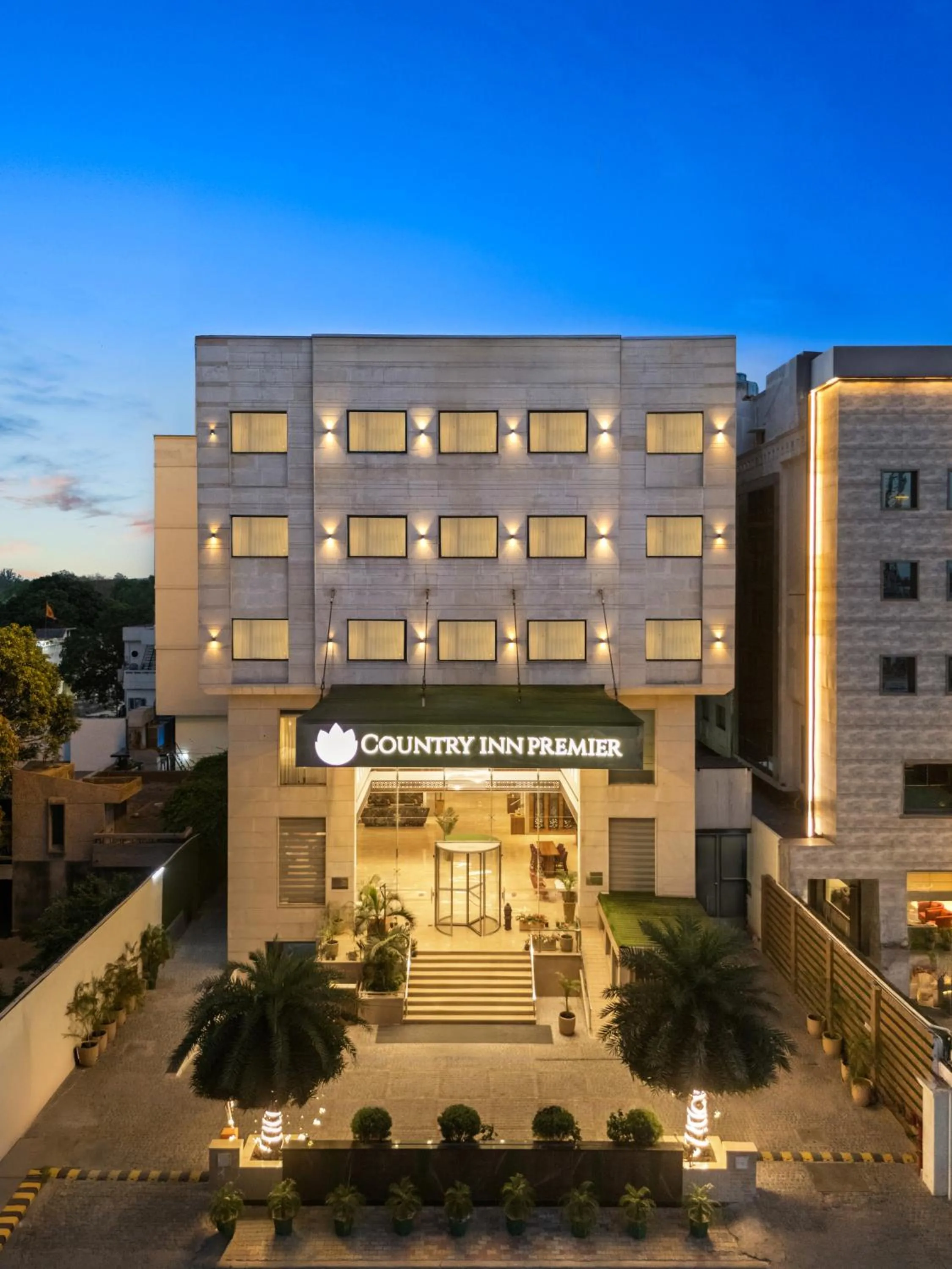 Facade/entrance in Country Inn Premier Amritsar
