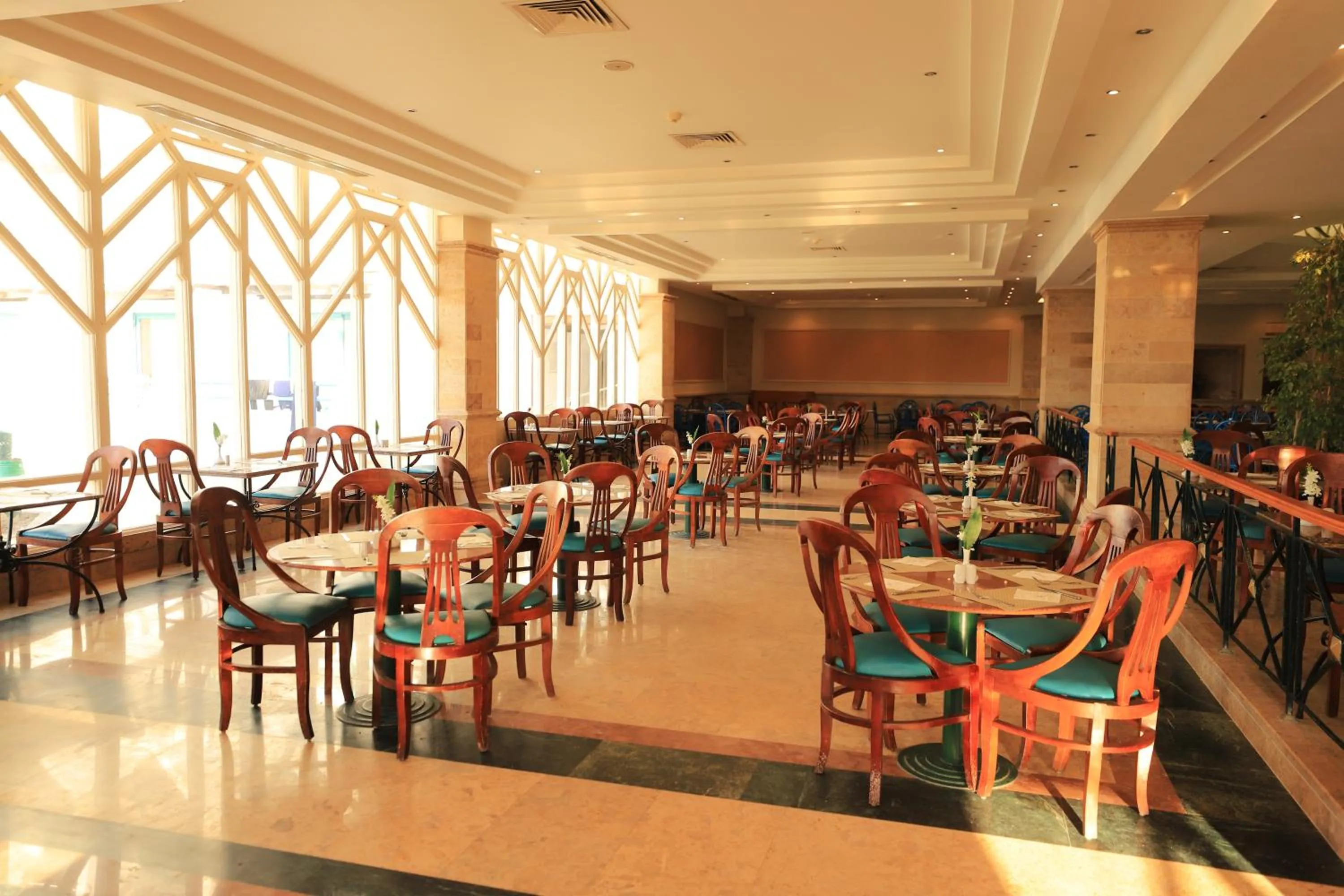Restaurant/places to eat in Shams Safaga Resort