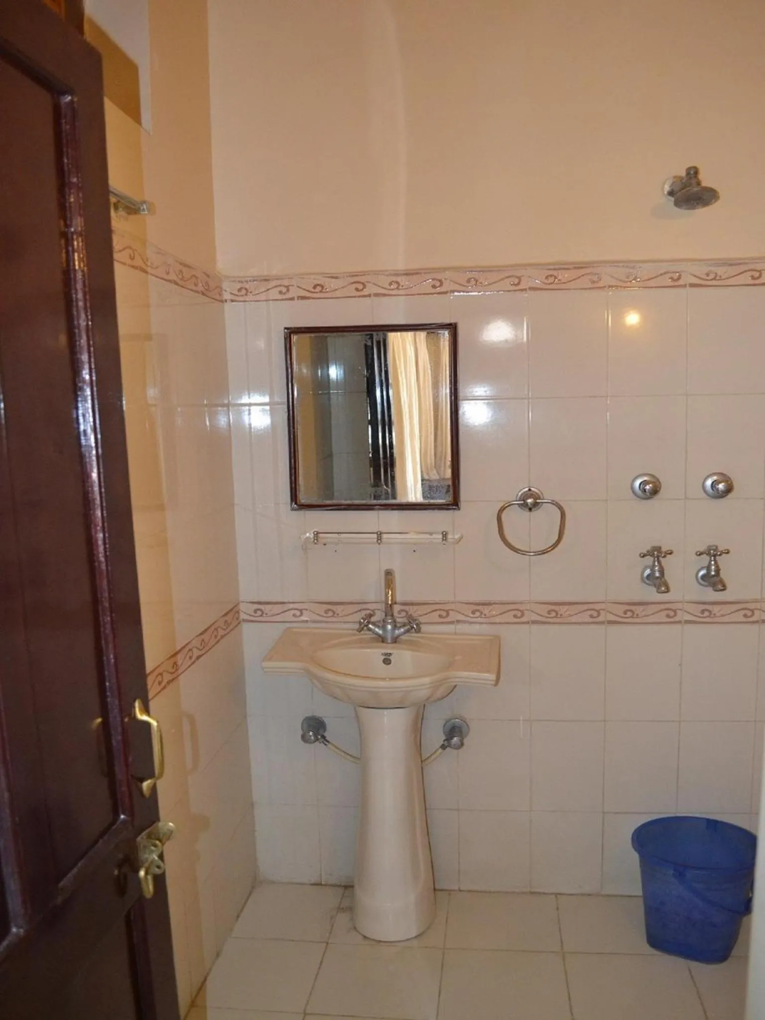 Bathroom in Kanhaia Haveli