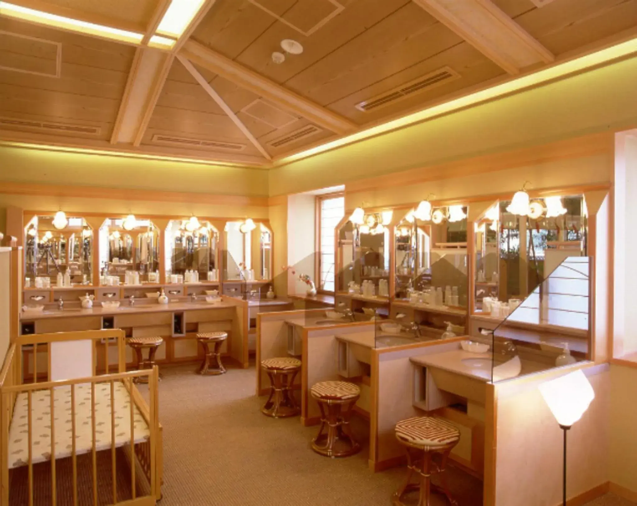 Spa and wellness centre/facilities in Fujikawaguchiko Onsen Konanso Spa and wellness centre/facilities in Fujikawaguchiko Onsen Konanso