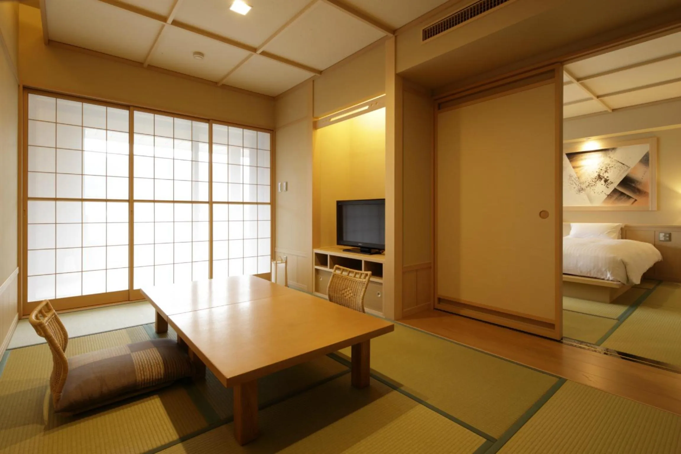 Photo of the whole room, Bed in Fujikawaguchiko Onsen Konanso