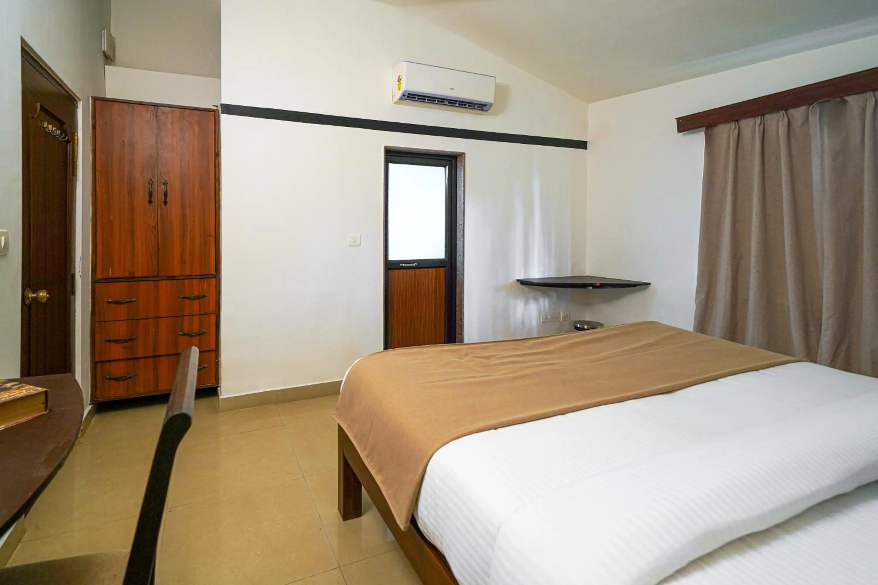 Bed in Olive Hotel Alidia Beach Resort by Embassy Group