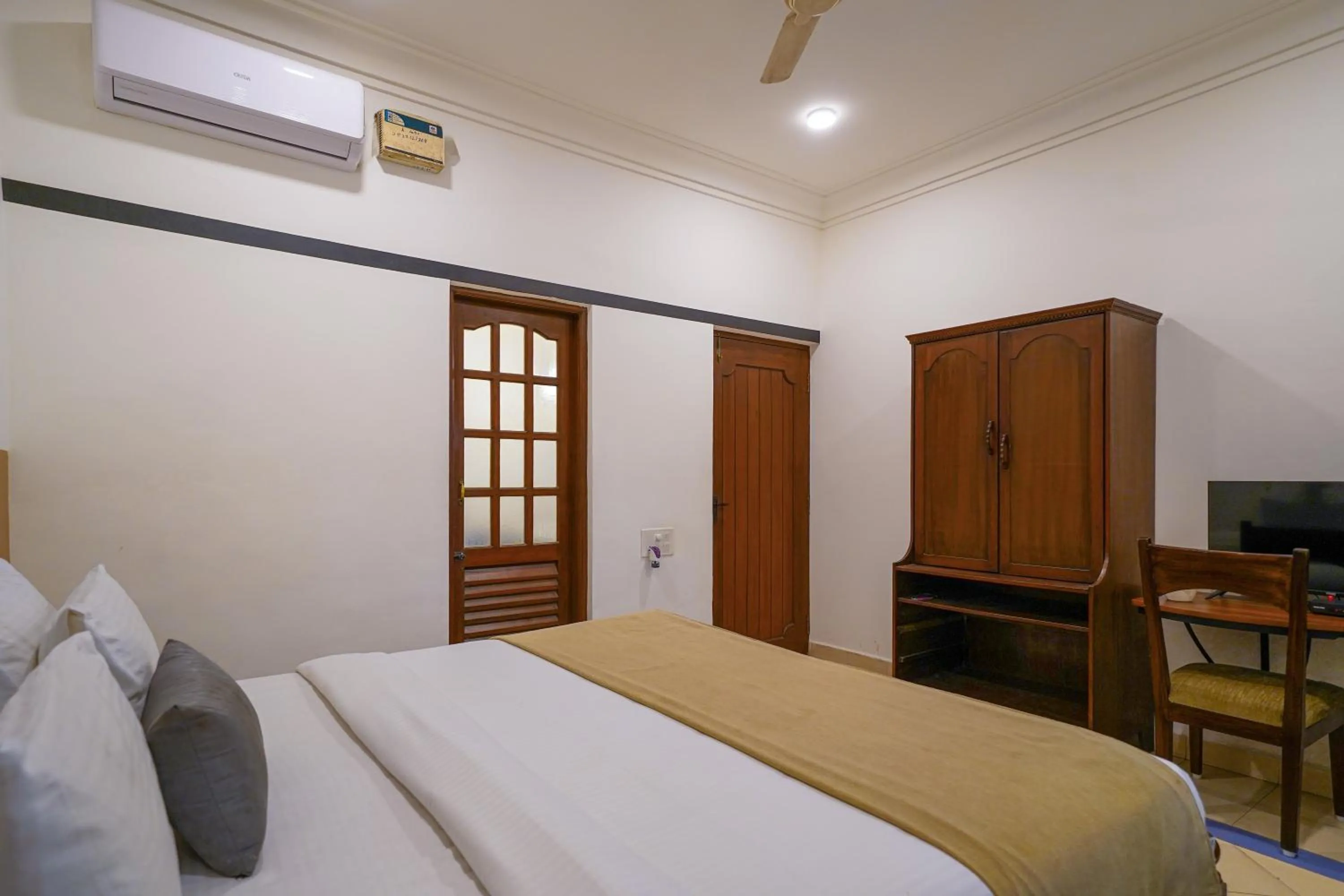 Bed in Olive Hotel Alidia Beach Resort by Embassy Group