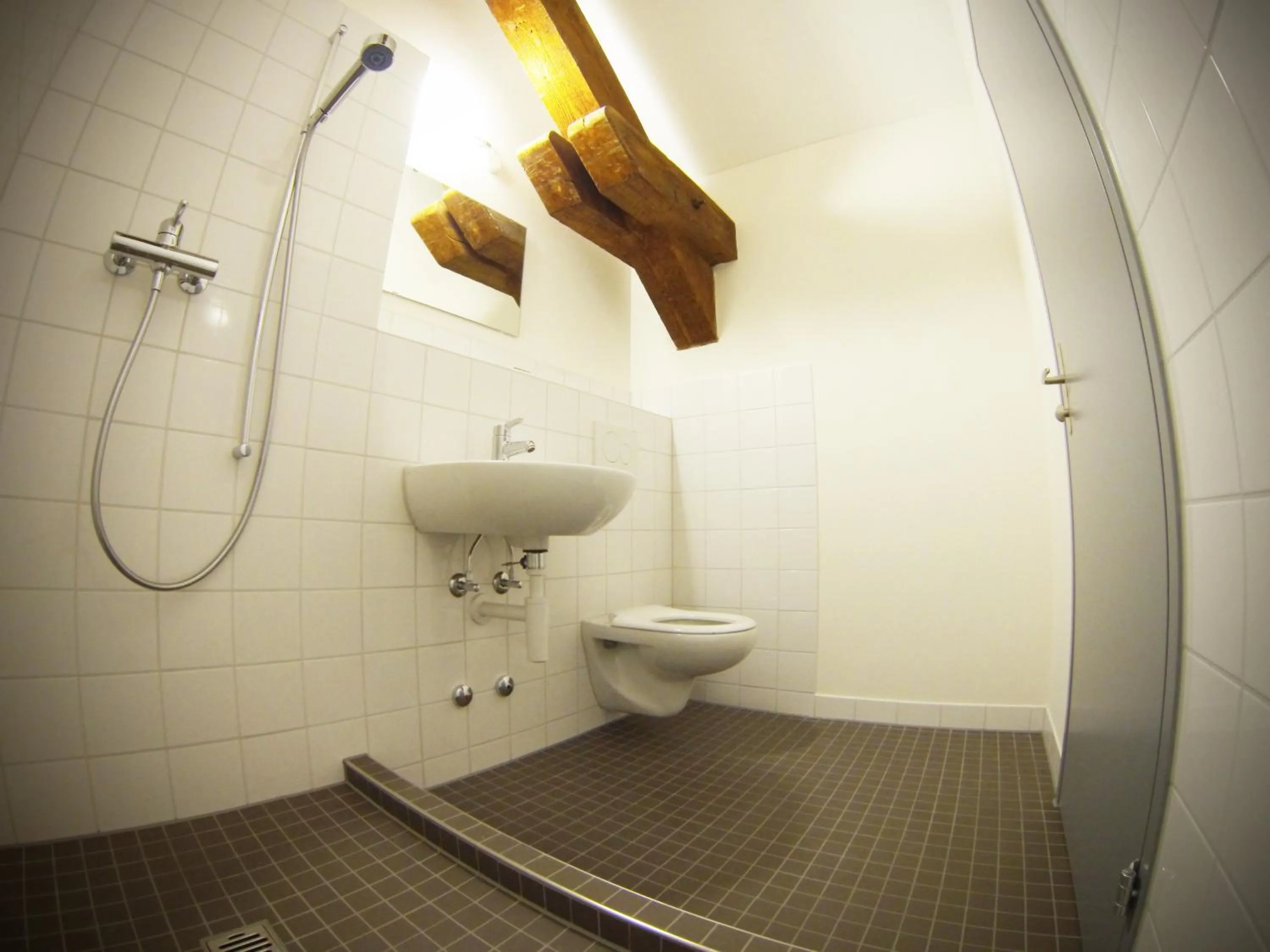 Shower in Depot 195 - Hostel Winterthur