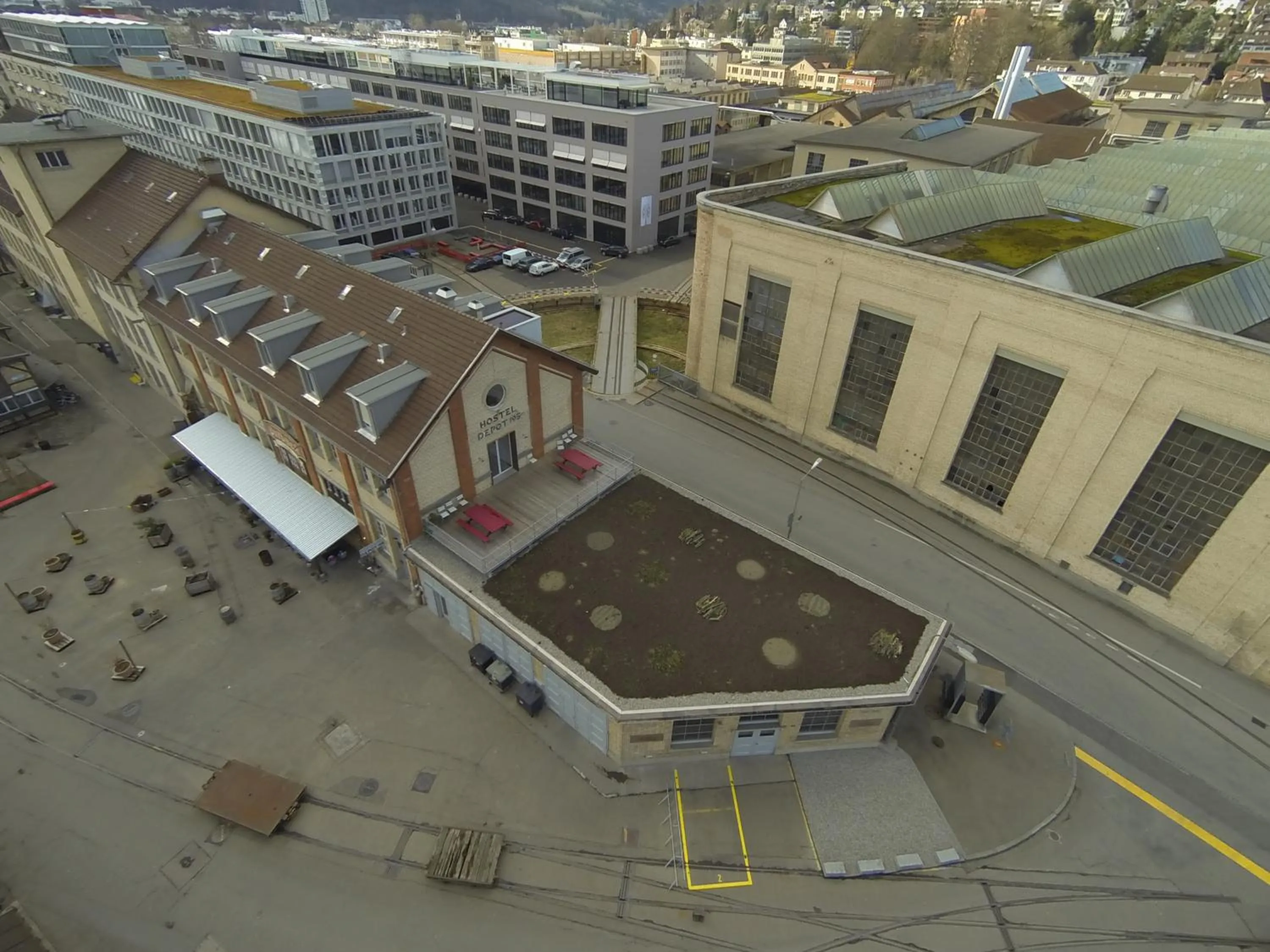 Facade/entrance in Depot 195 - Hostel Winterthur