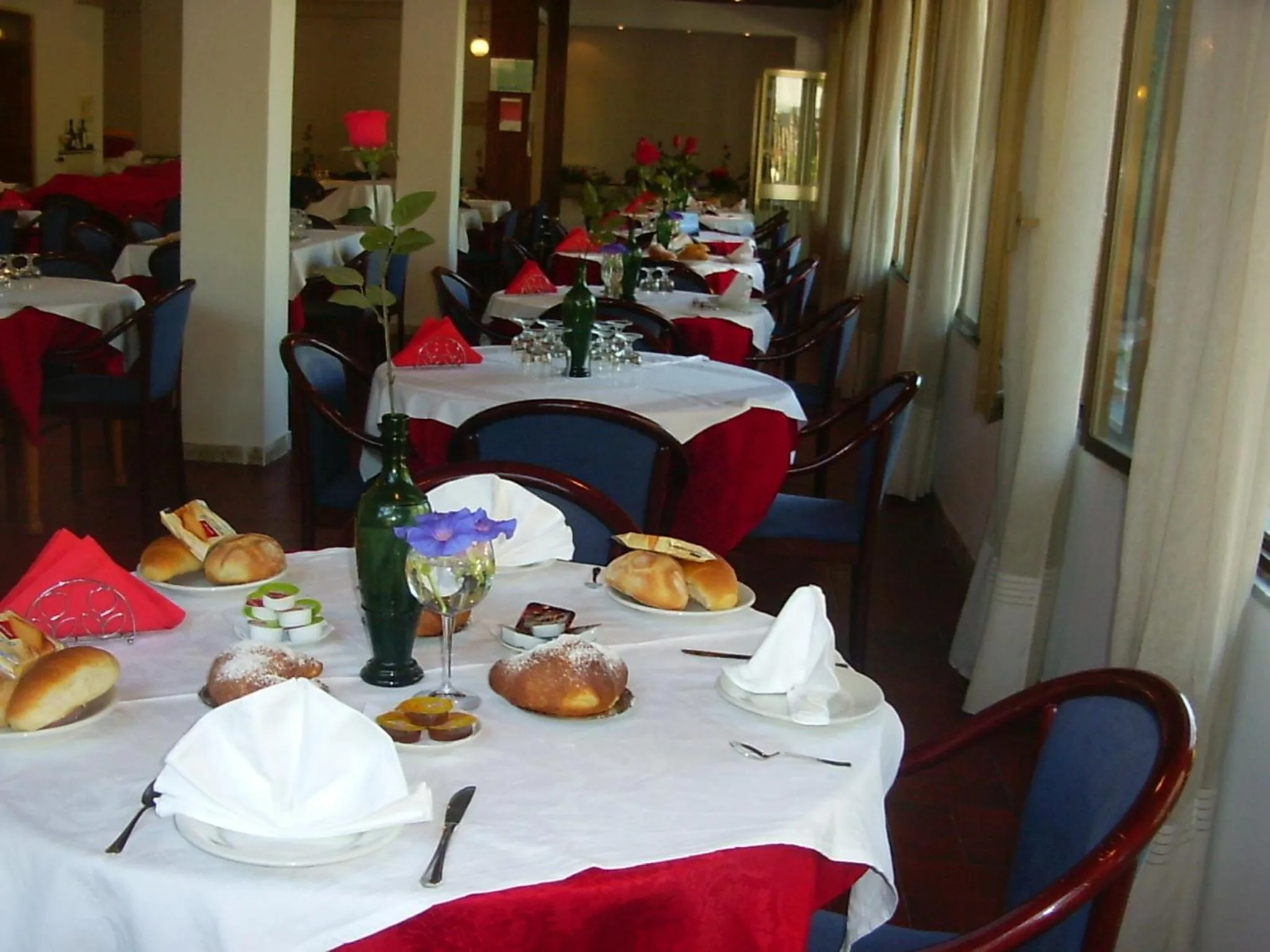 Restaurant/places to eat in Baia del Sole