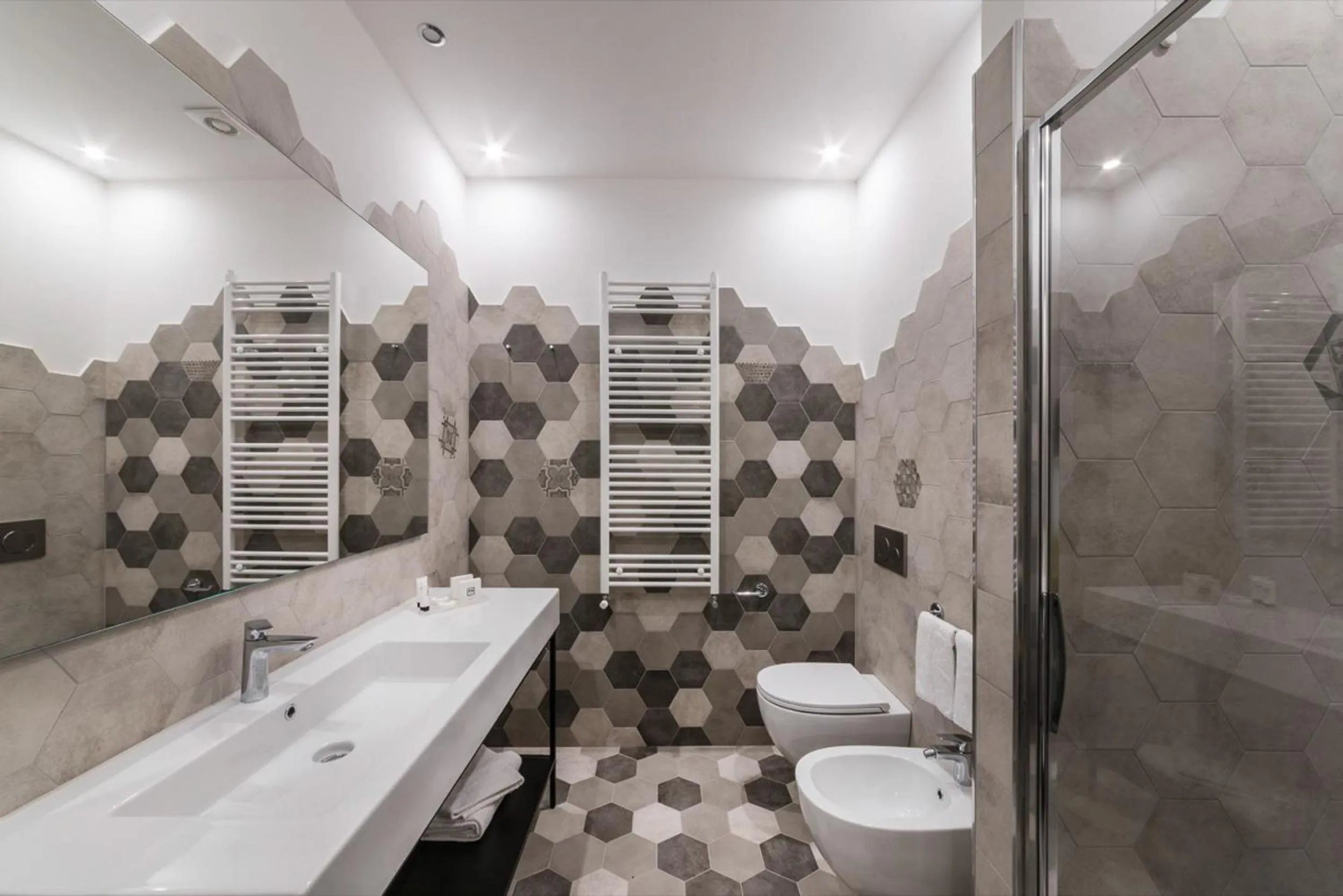 Shower in Dolcevita Apartments