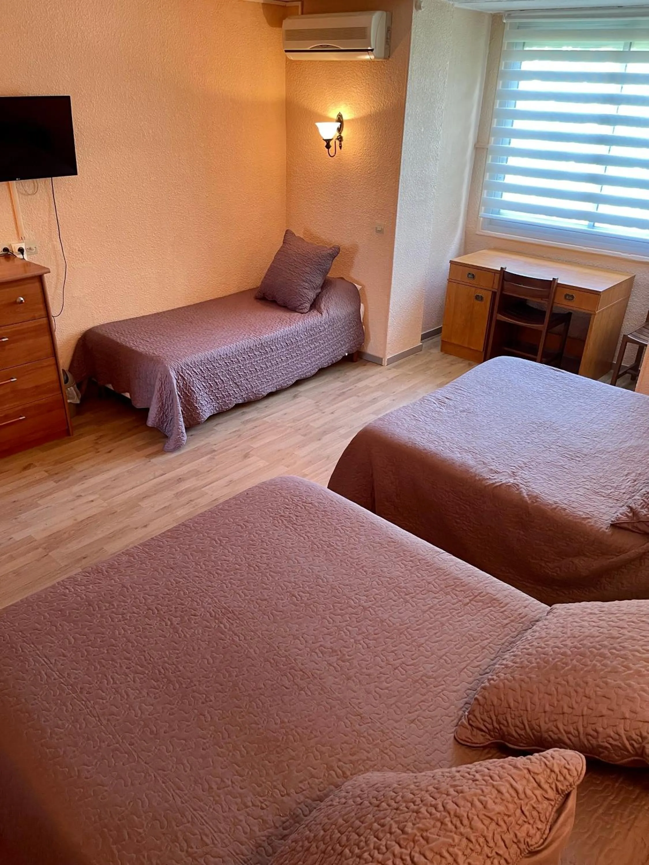 Bedroom in Hotel Alexander