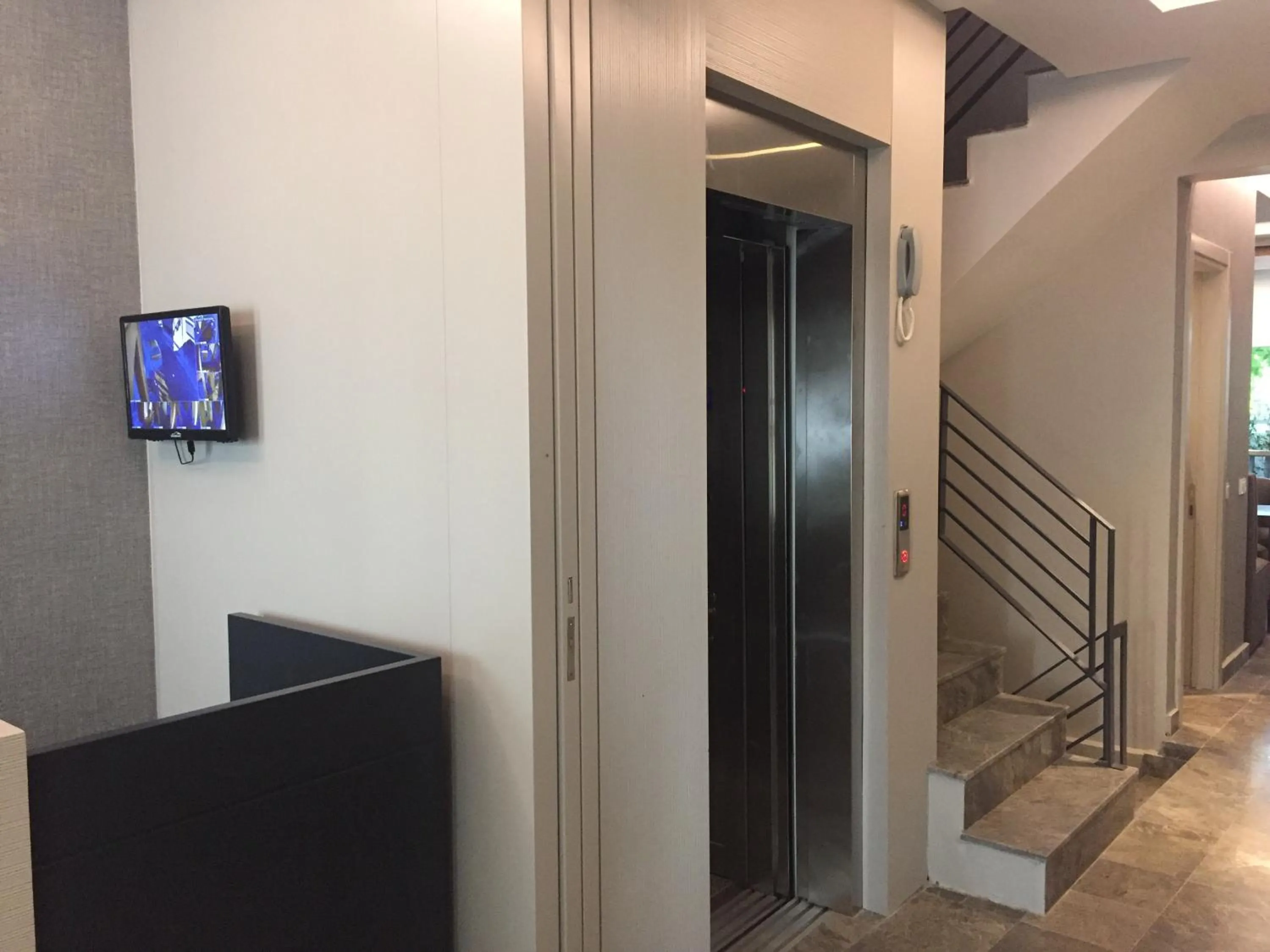 elevator in KONAK BELLA 3