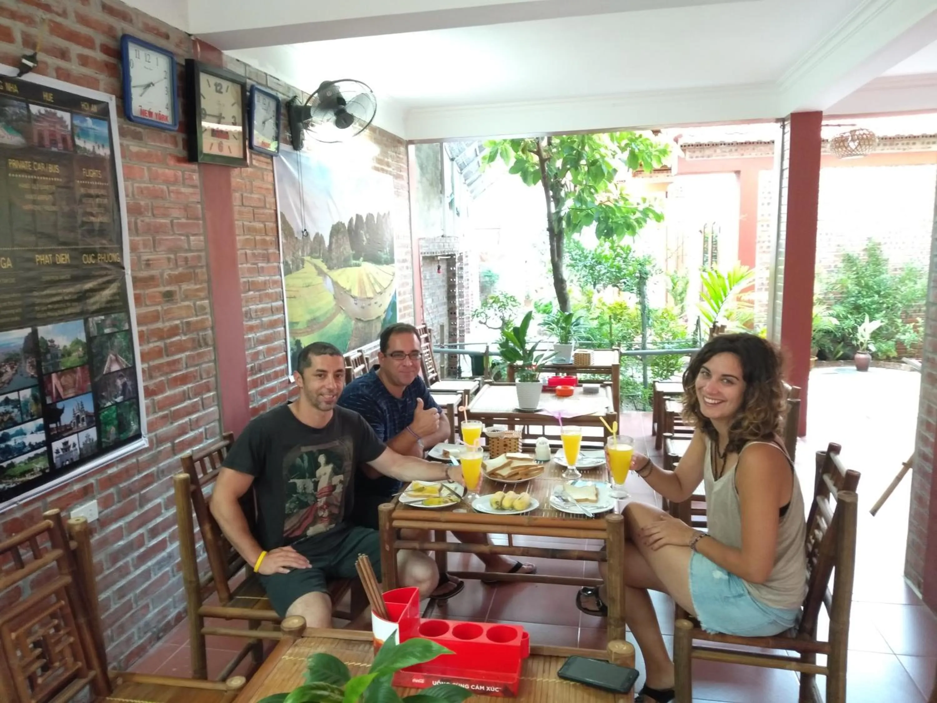 Restaurant/places to eat in Tam Coc Ngo Đong Homestay