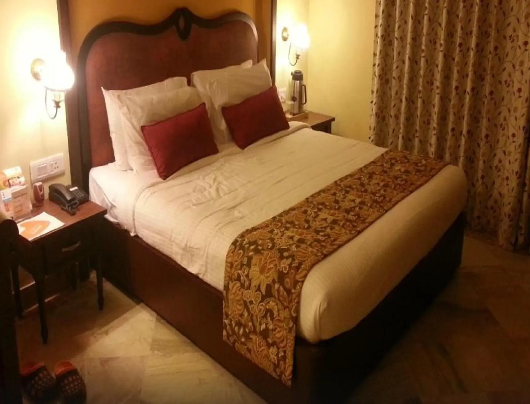 Photo of the whole room, Bed in Club Mahindra Jaisalmer Photo of the whole room, Bed in Club Mahindra Jaisalmer