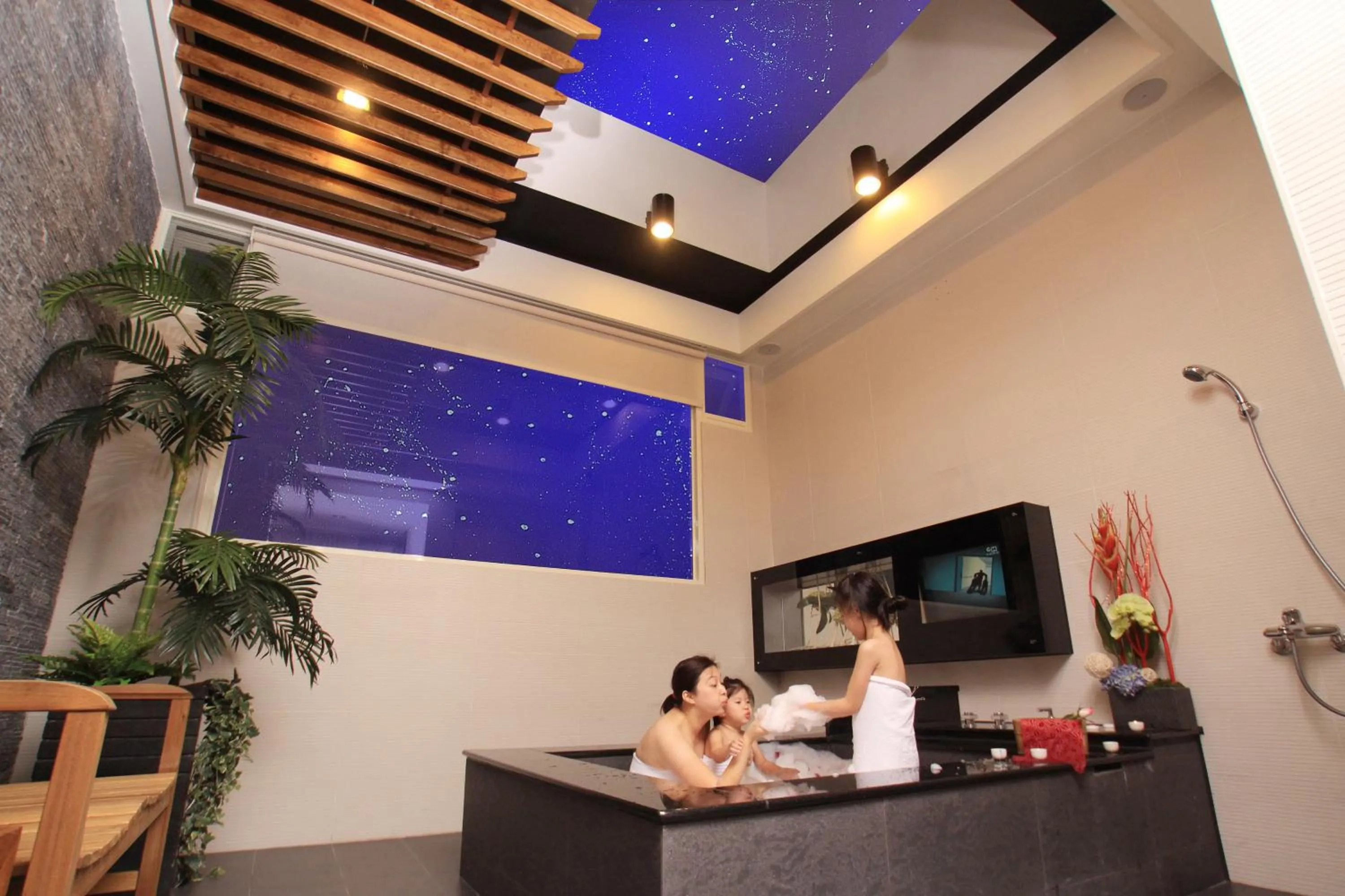 Bathroom in Spring Fountain Hotel