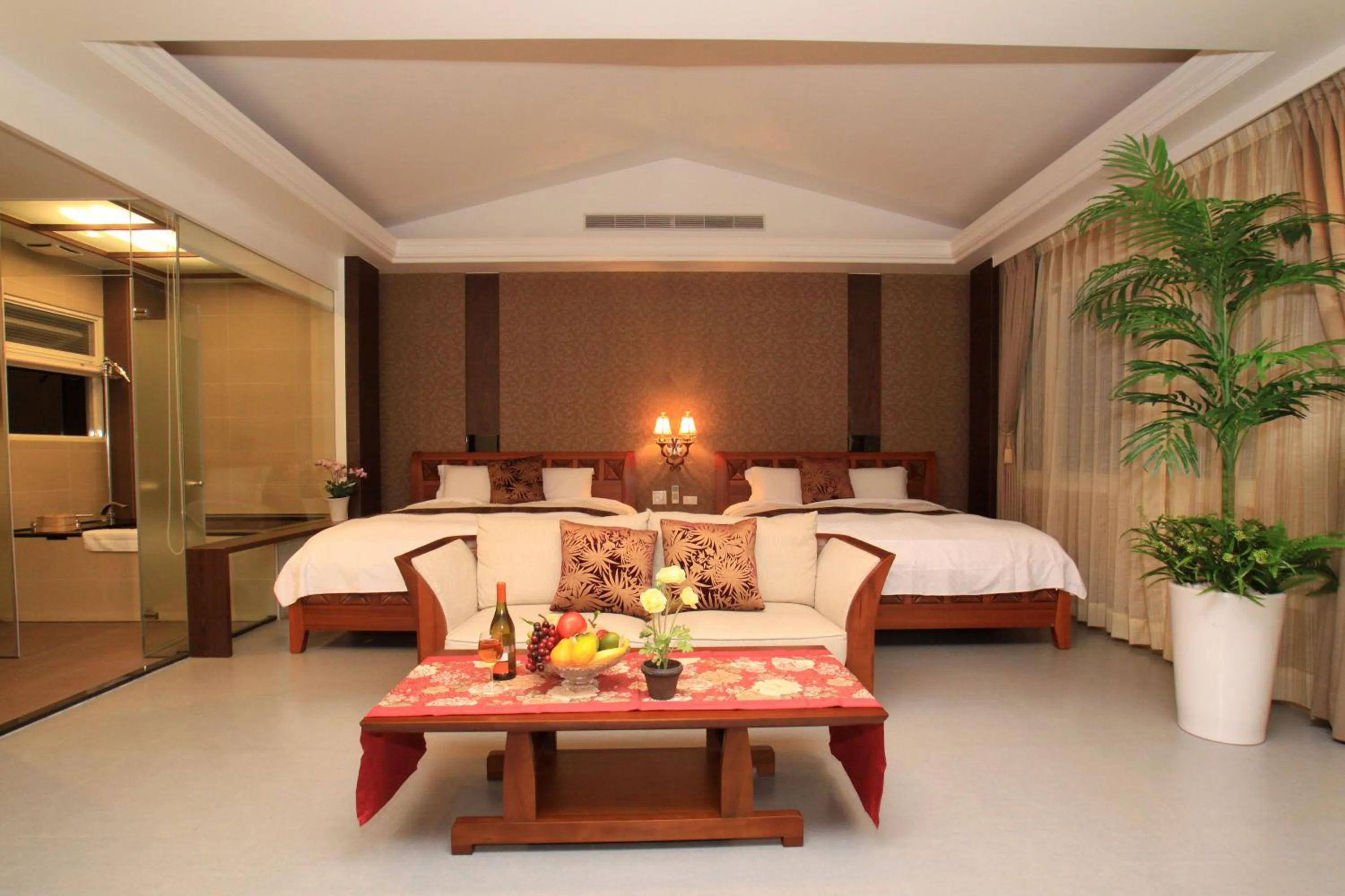 Photo of the whole room in Spring Fountain Hotel