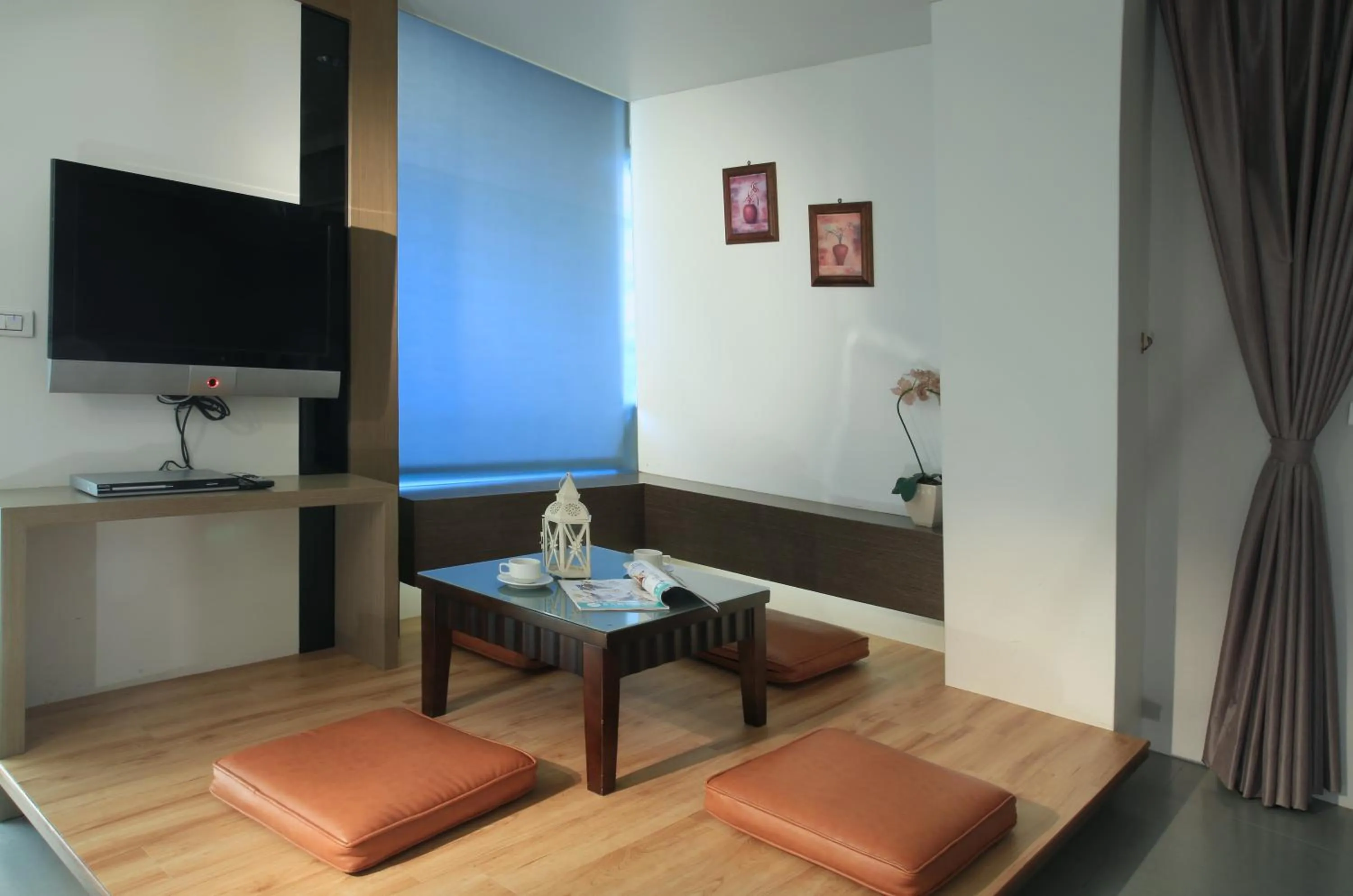 Photo of the whole room in Spring Fountain Hotel