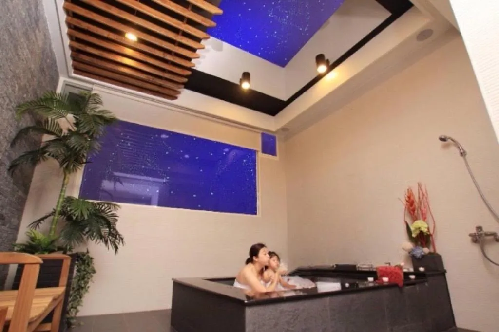 Spring Fountain Hotel