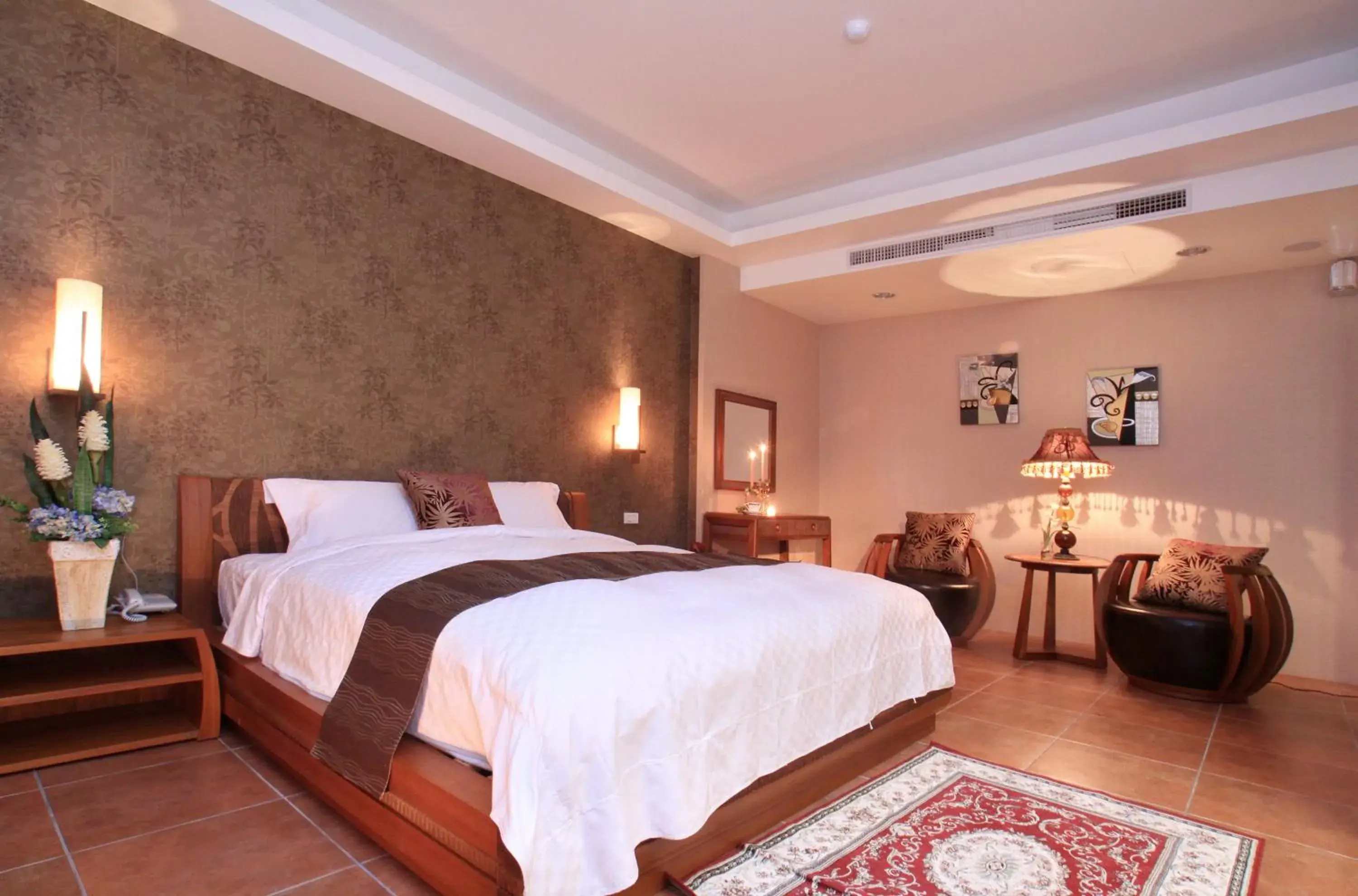 Bed in Spring Fountain Hotel Bed in Spring Fountain Hotel