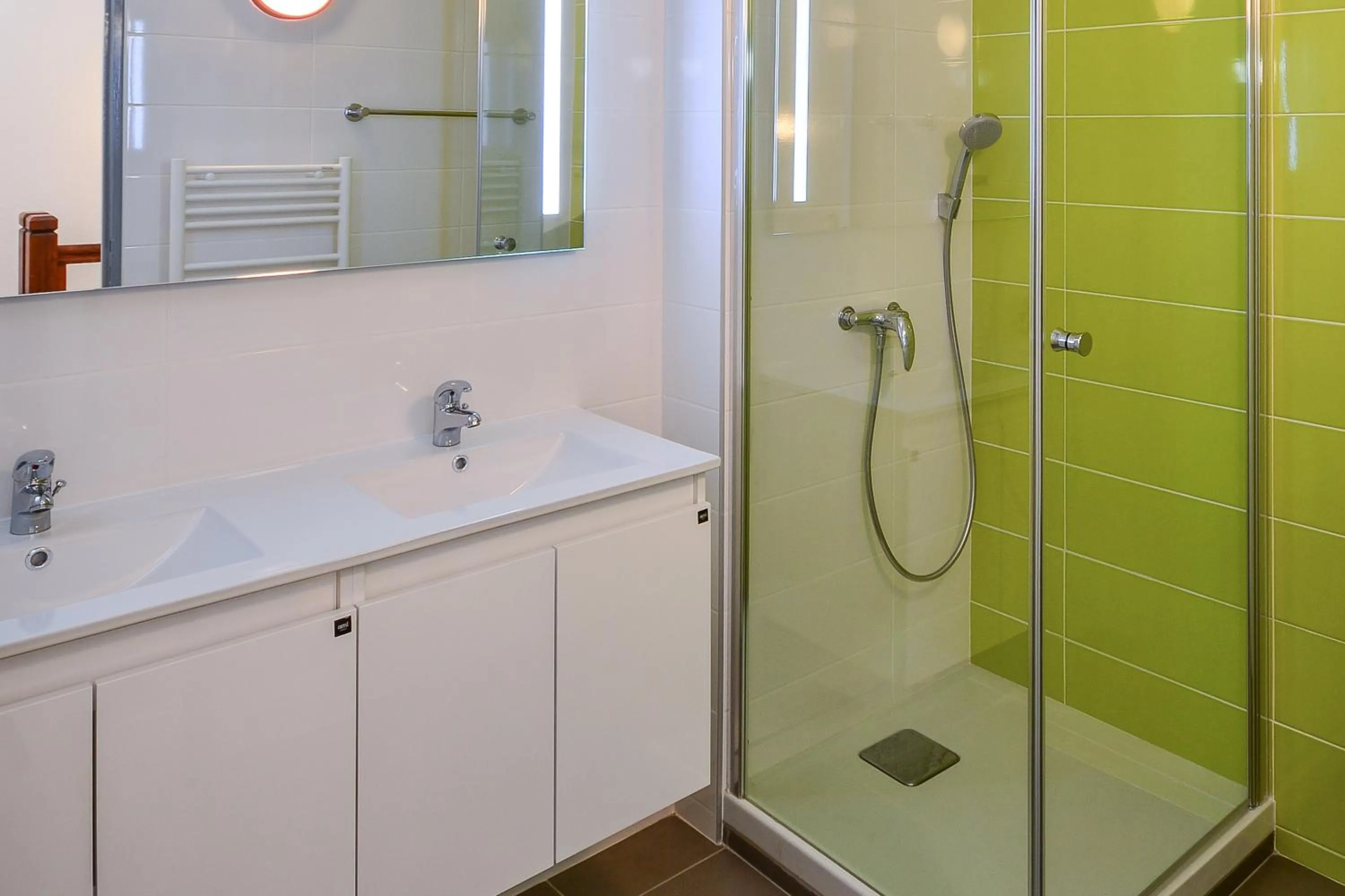 Bathroom in VVF Résidence Saint-Cyr-sur-Mer