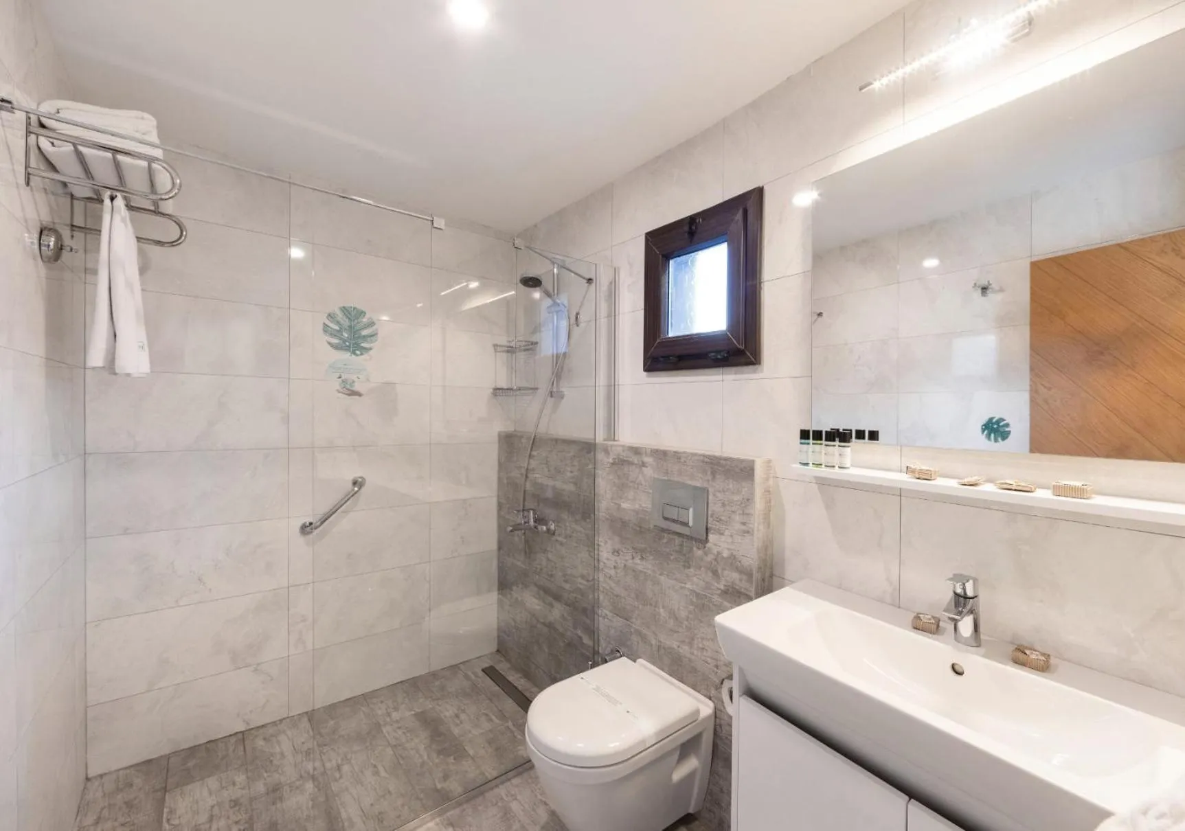 Bathroom in Dorman Suites