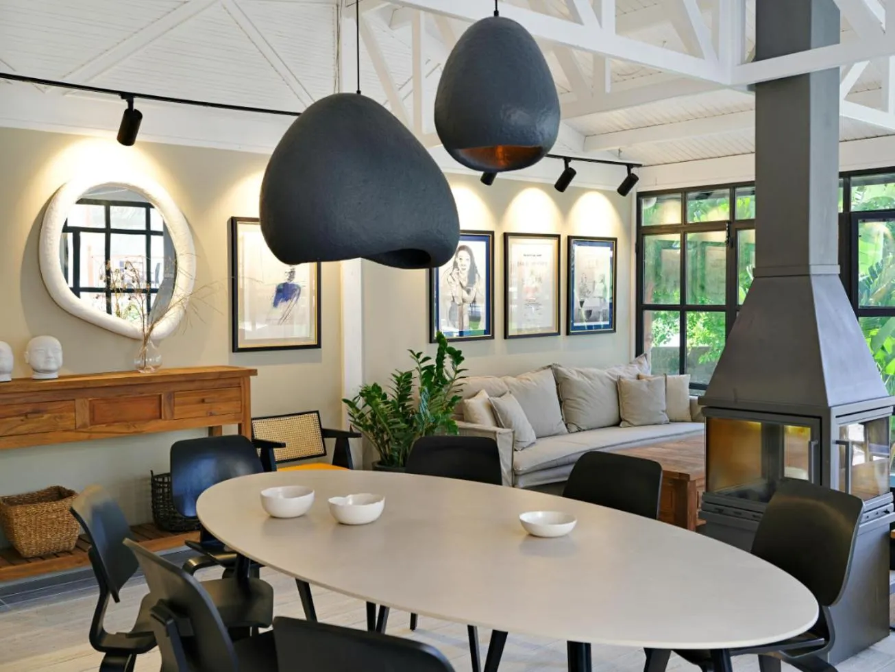 Lounge or bar in Dorman Suites