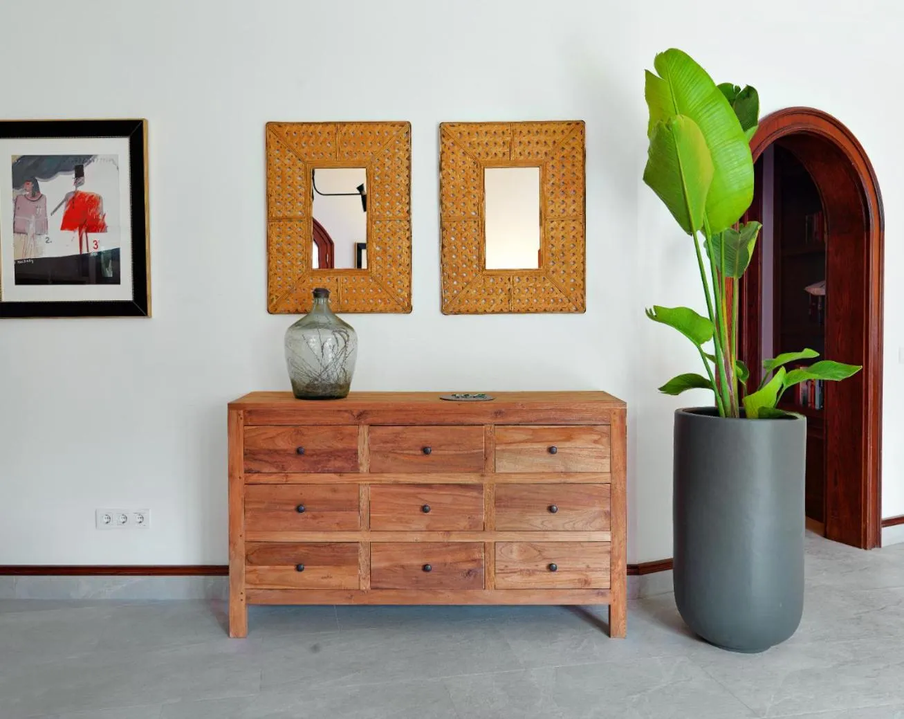 Decorative detail in Dorman Suites