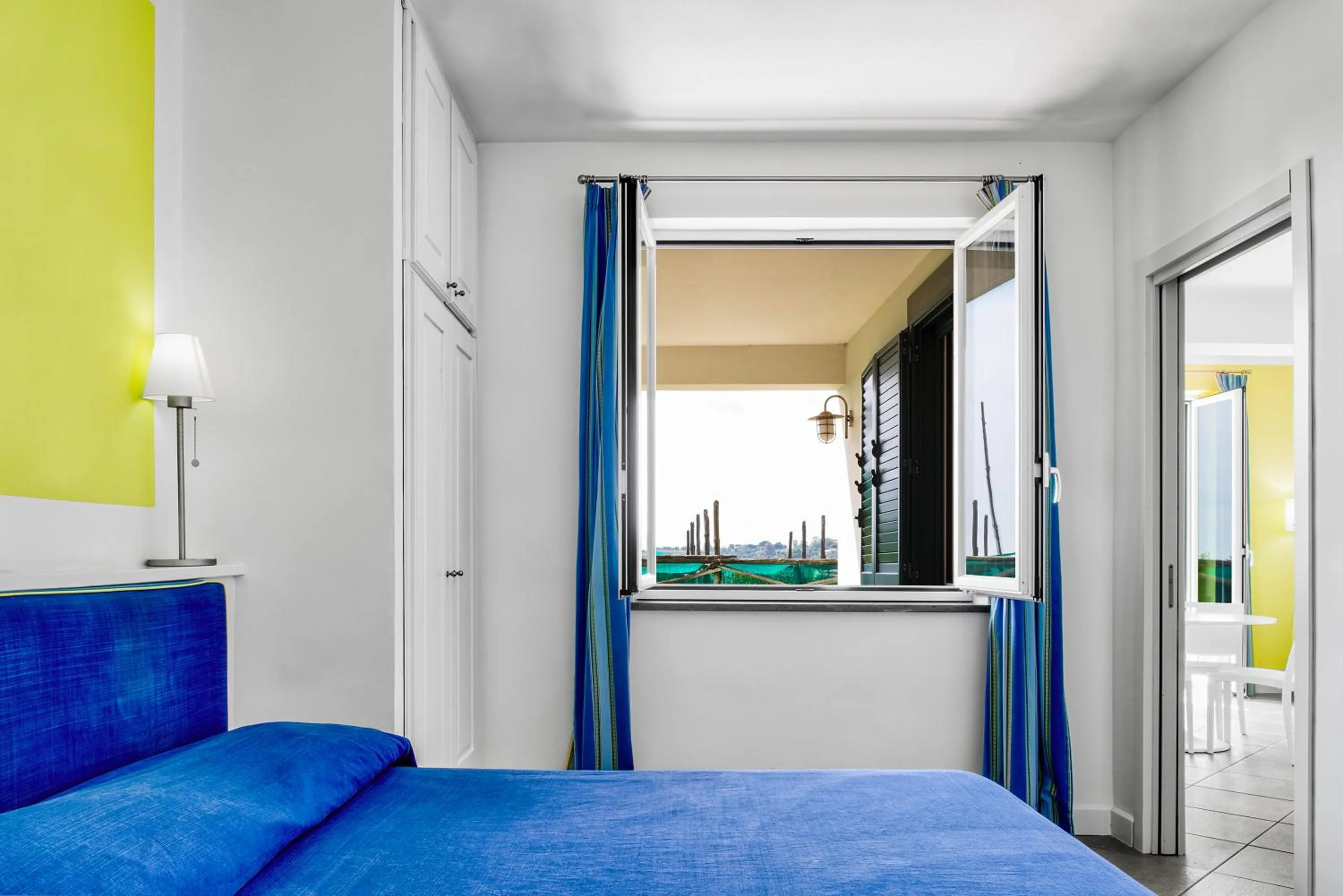 Bed in Le Capannelle by Feeling Italy