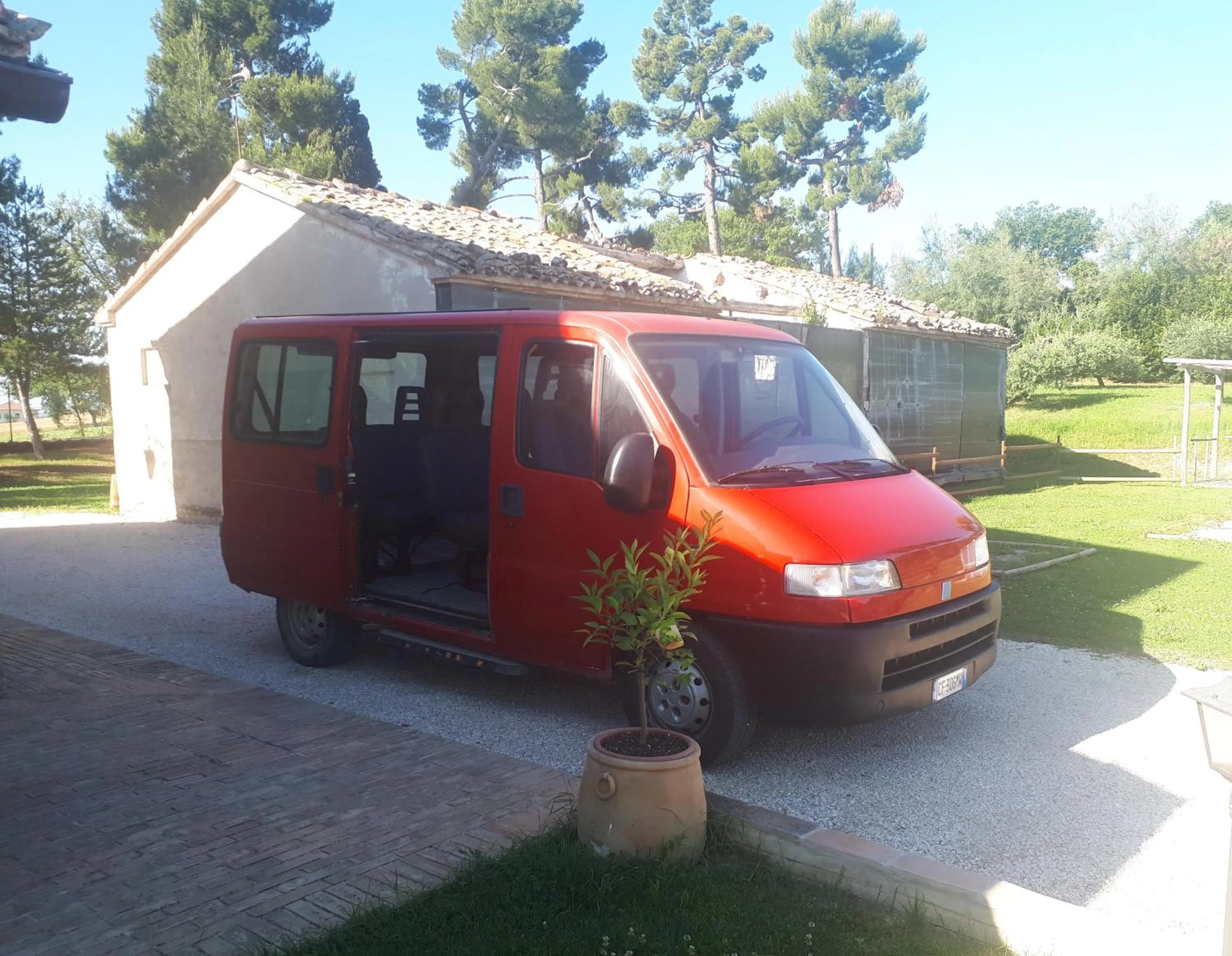 shuttle in B&B I Pini Di Storaco