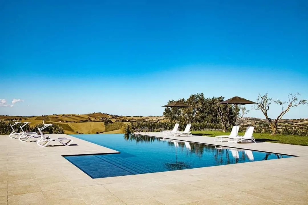 Natural landscape in B&B I Pini Di Storaco