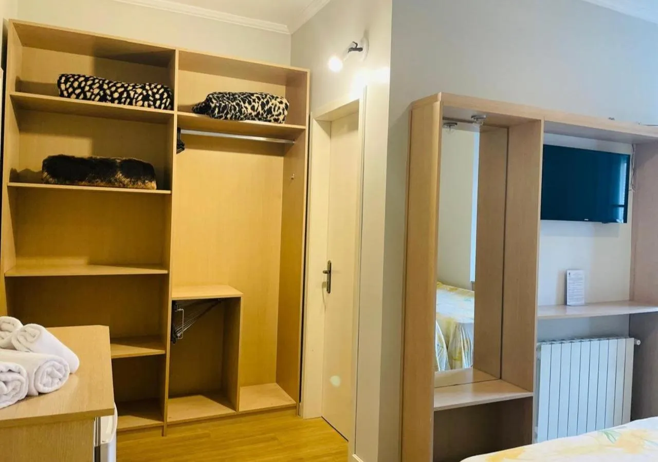 Bedroom, Bed in Dona Adelia Hotel e Restaurante