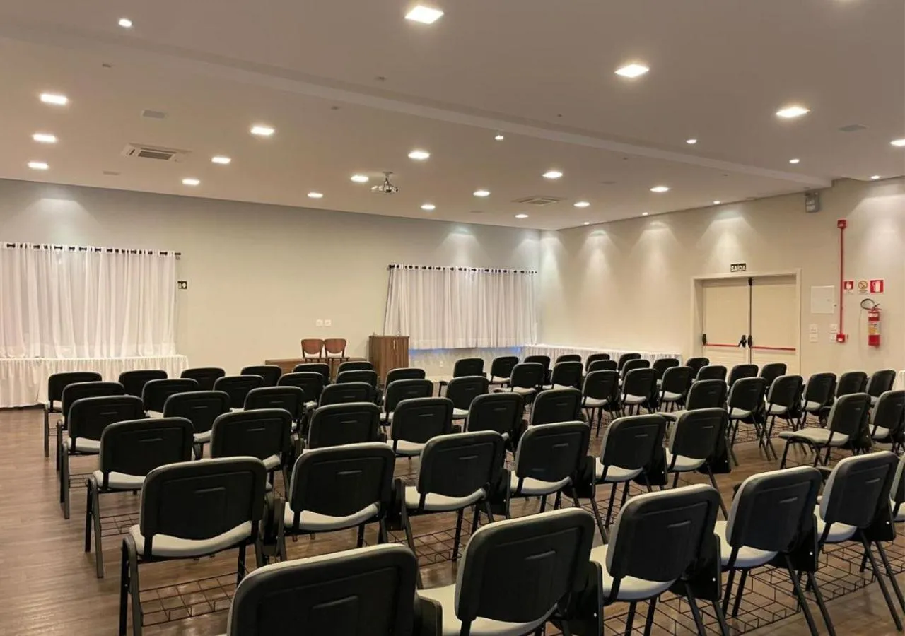 Meeting/conference room in Dona Adelia Hotel e Restaurante
