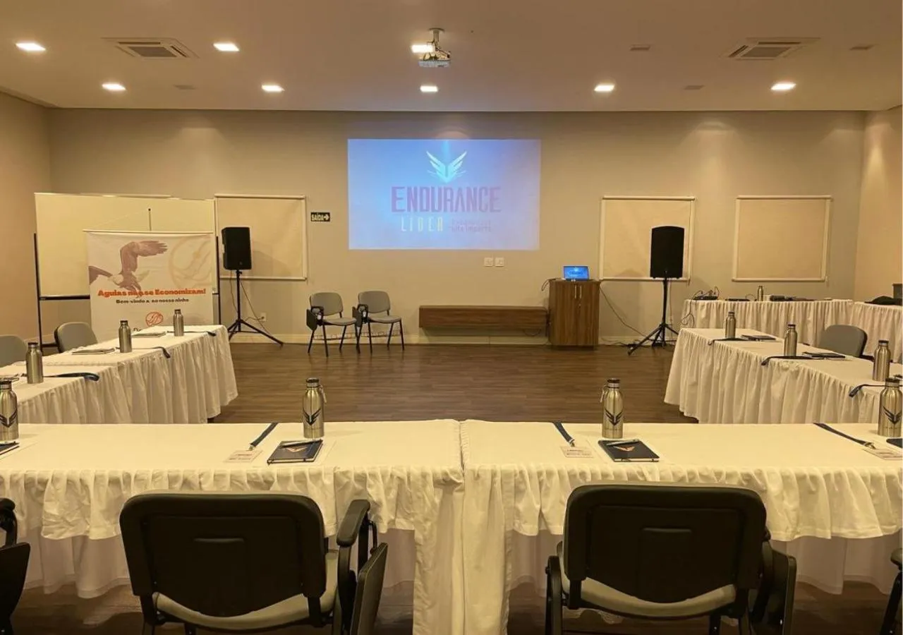 Meeting/conference room in Dona Adelia Hotel e Restaurante